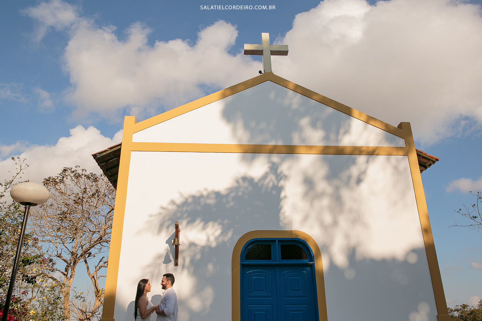 Foto Pré Wedding em Serra Negra | Camila + Francisco Foto Pré Wedding em Serra Negra | Camila + Francisco - Imagem 0