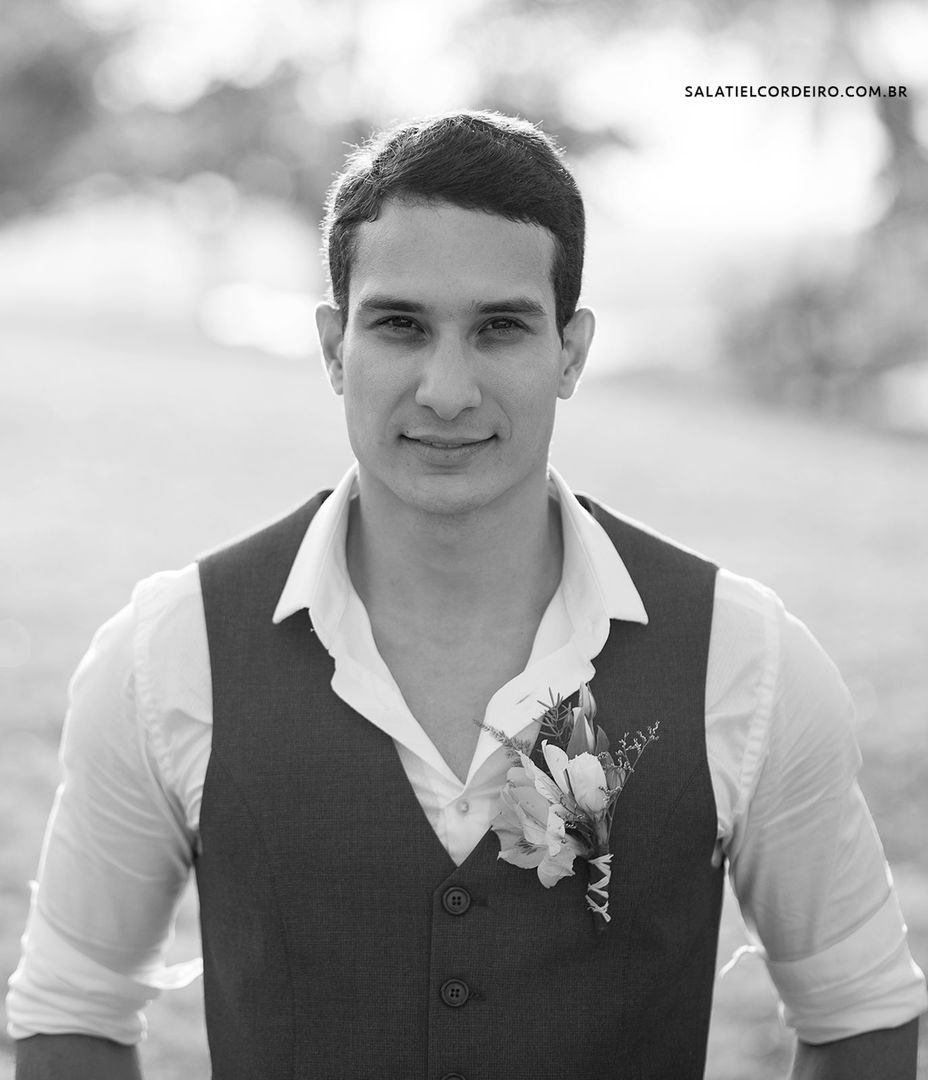 Foto Pré Wedding no Recanto das Sucupiras | Elaine + Ewerton Foto Pré Wedding no Recanto das Sucupiras | Elaine + Ewerton - Imagem 8