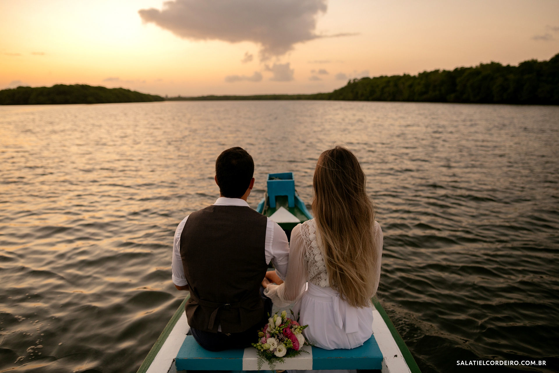 Foto Pré Wedding no Recanto das Sucupiras | Elaine + Ewerton Foto Pré Wedding no Recanto das Sucupiras | Elaine + Ewerton - Imagem 23