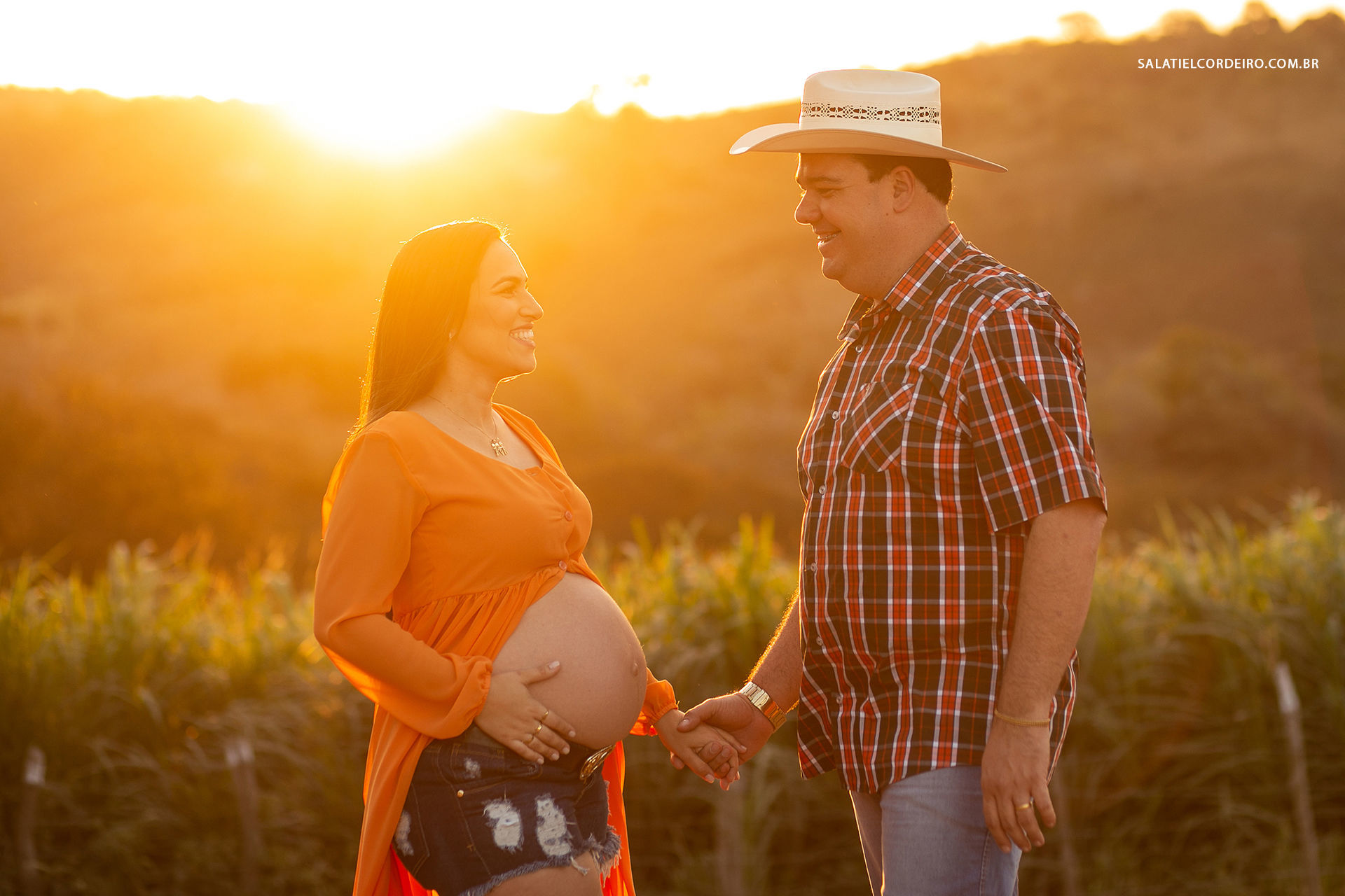 Foto Ensaio de Gestante na fazenda | Alexsandra + Neto Foto Ensaio de Gestante na fazenda | Alexsandra + Neto - Imagem 17