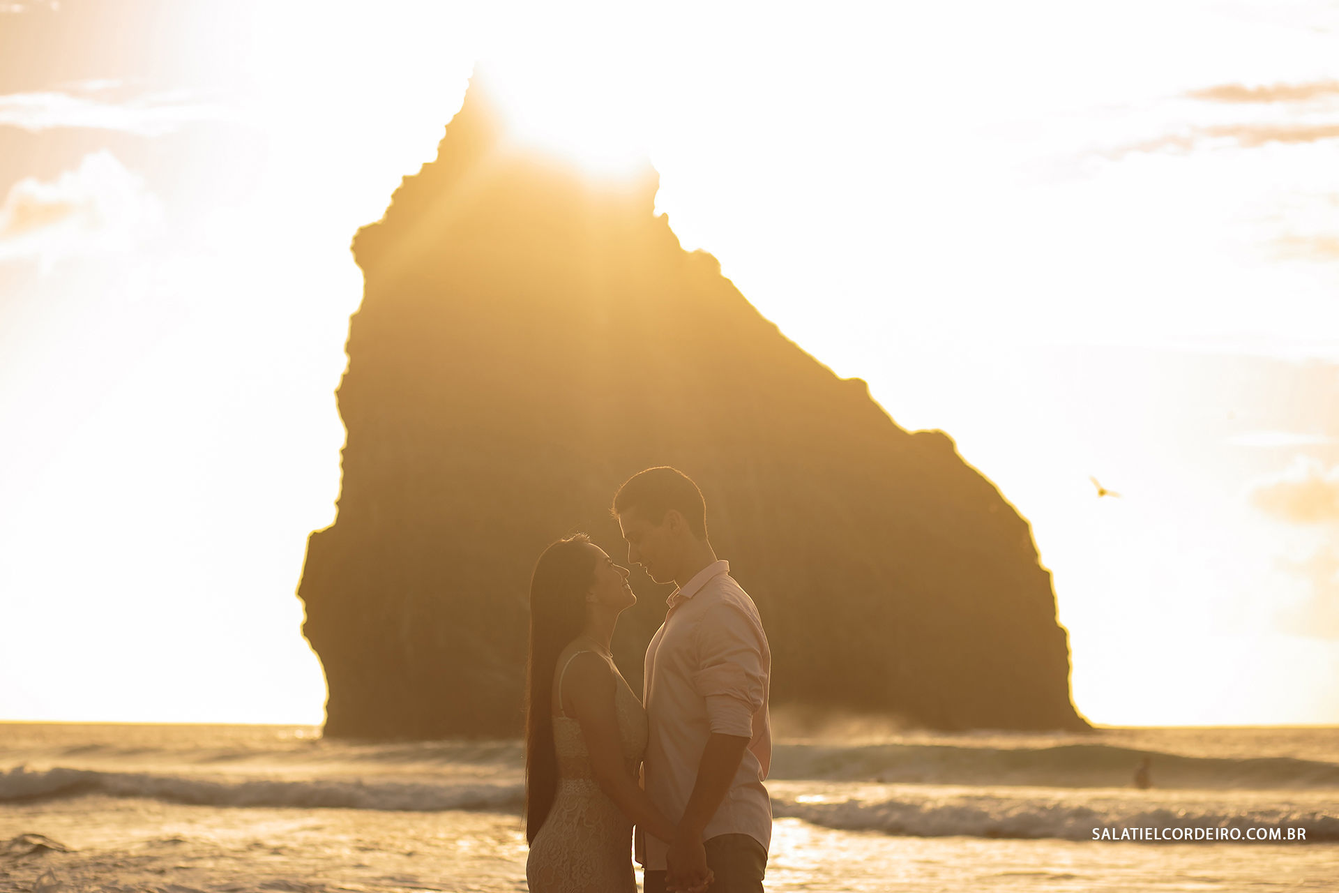 Foto Pré Wedding em Fernando de Noronha | Jessyca + Ricardo Foto Pré Wedding em Fernando de Noronha | Jessyca + Ricardo - Imagem 2
