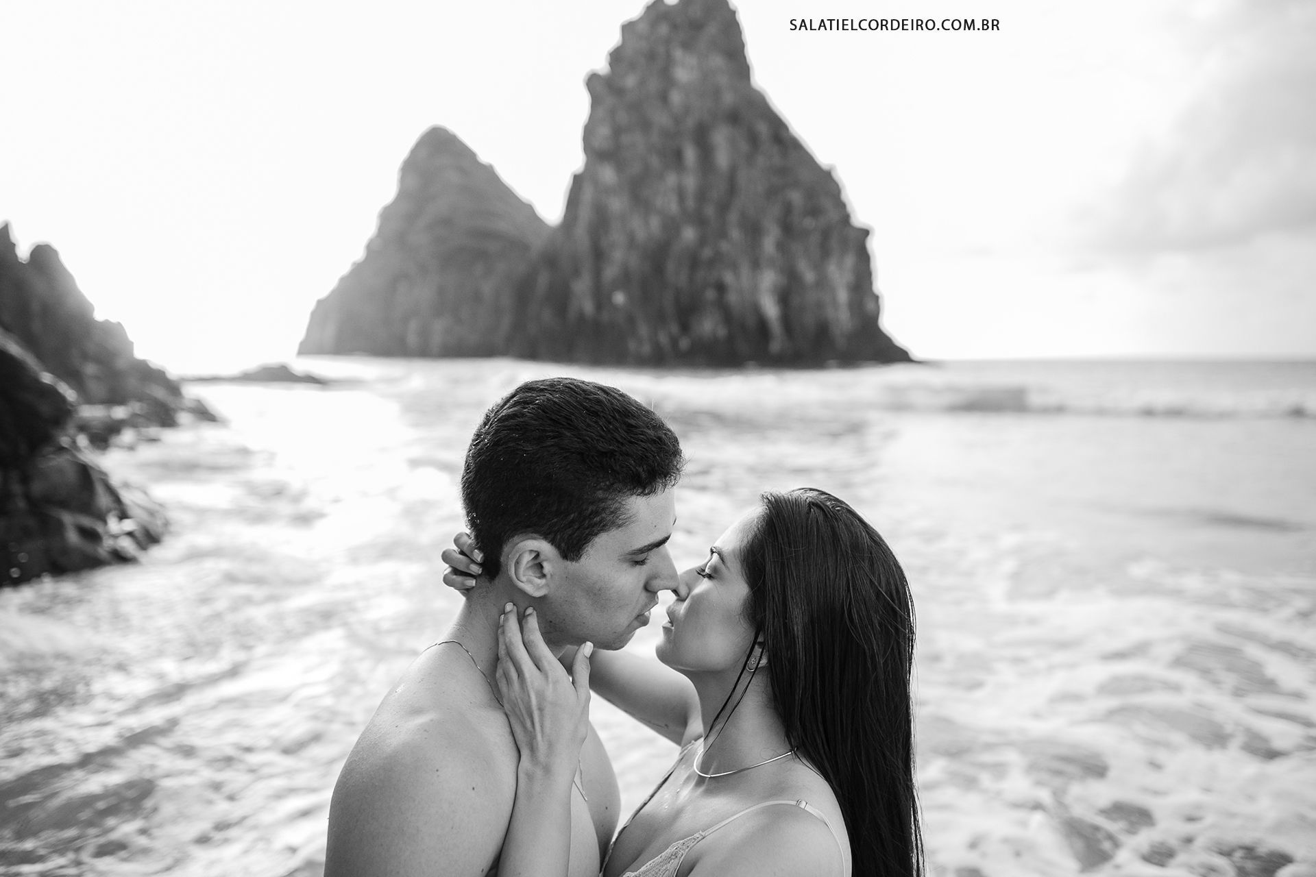 Foto Pré Wedding em Fernando de Noronha | Jessyca + Ricardo Foto Pré Wedding em Fernando de Noronha | Jessyca + Ricardo - Imagem 4