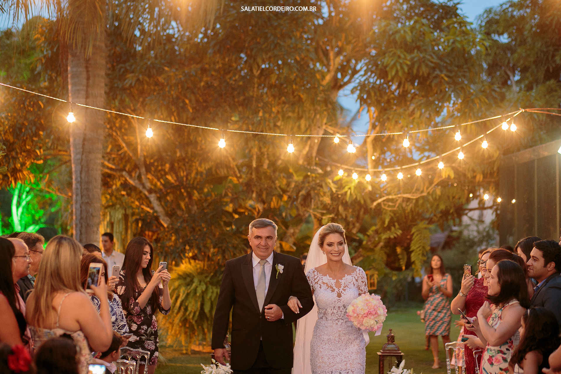 Foto Casamento de dia em Caruaru-PE | Fabiana + João Paulo Foto Casamento de dia em Caruaru-PE | Fabiana + João Paulo - Imagem 22