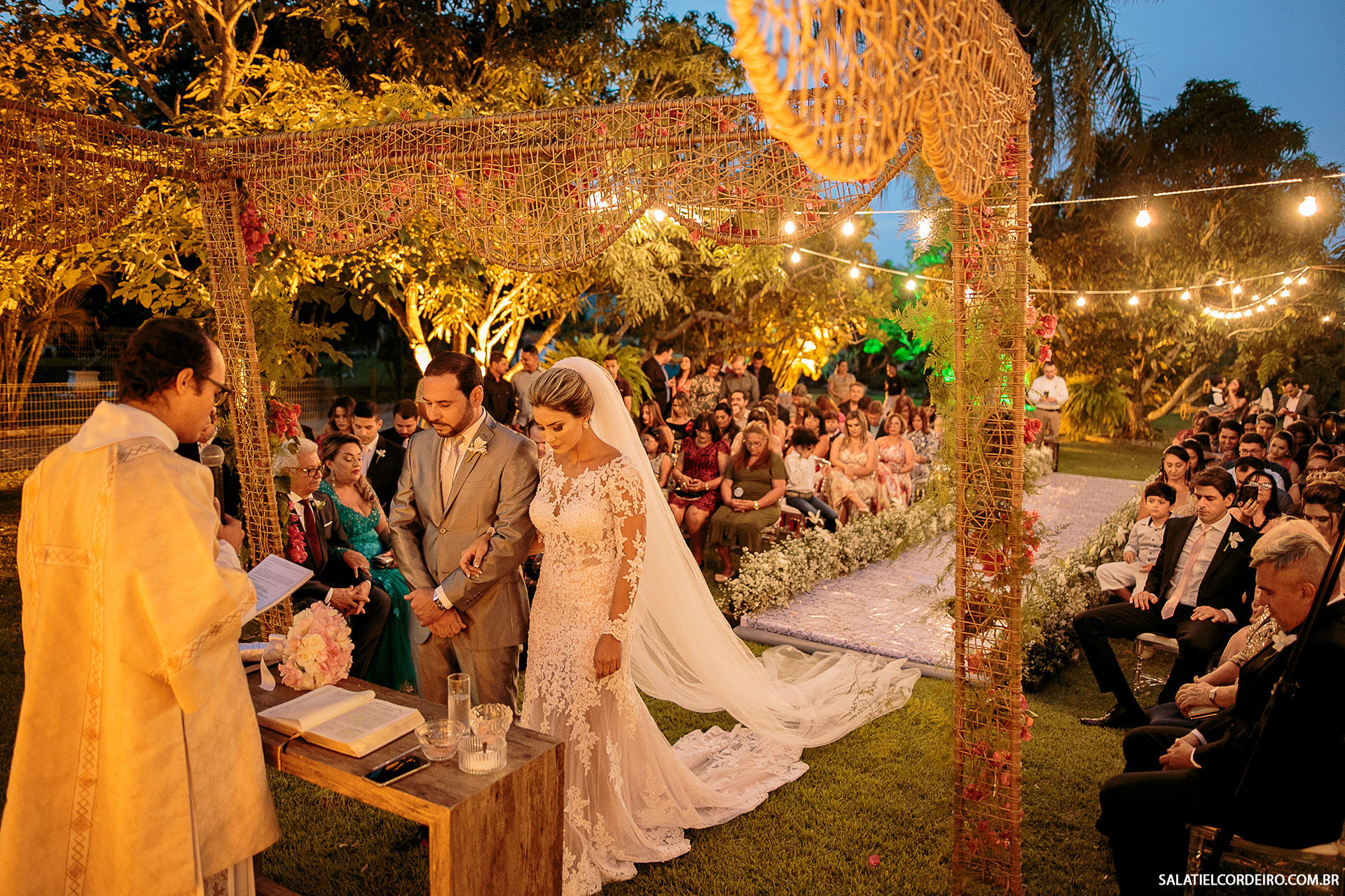 Foto Casamento de dia em Caruaru-PE | Fabiana + João Paulo Foto Casamento de dia em Caruaru-PE | Fabiana + João Paulo - Imagem 28