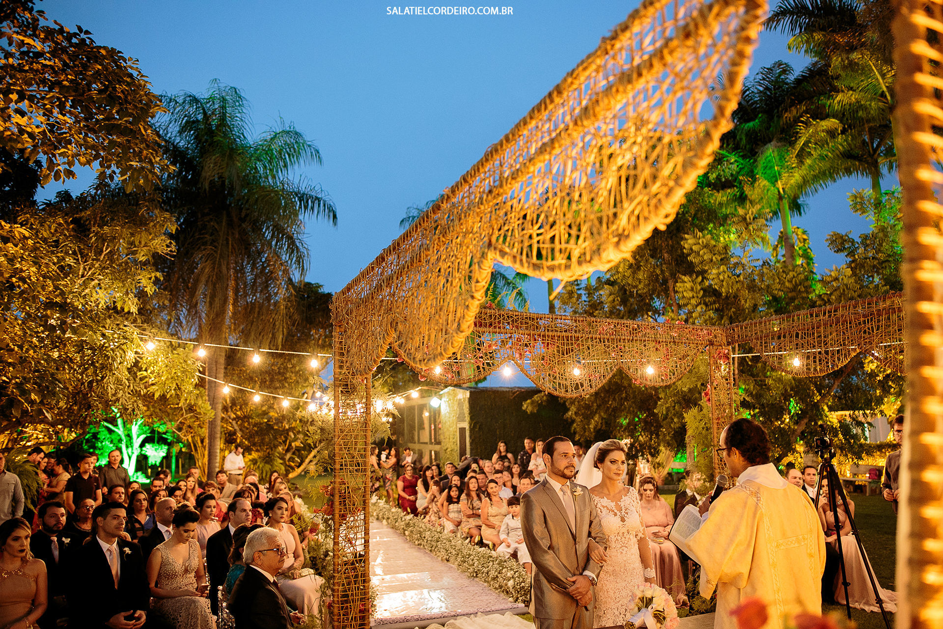 Foto Casamento de dia em Caruaru-PE | Fabiana + João Paulo Foto Casamento de dia em Caruaru-PE | Fabiana + João Paulo - Imagem 30