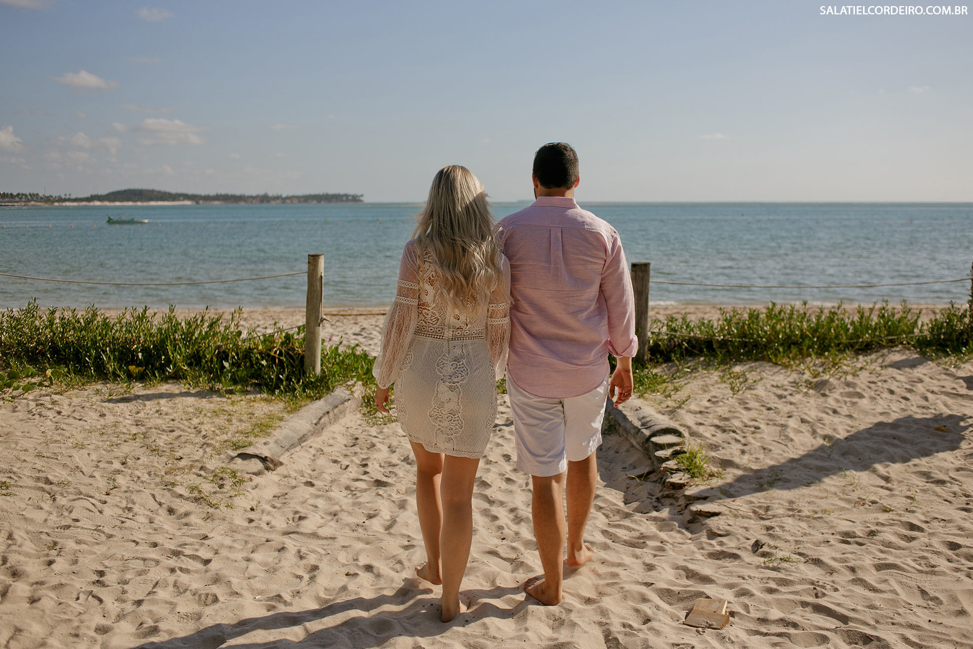 Foto Pré casamento ao nascer do sol na praia de Tamandaré-PE | Wedylla + Samuel Foto Pré casamento ao nascer do sol na praia de Tamandaré-PE | Wedylla + Samuel - Imagem 23
