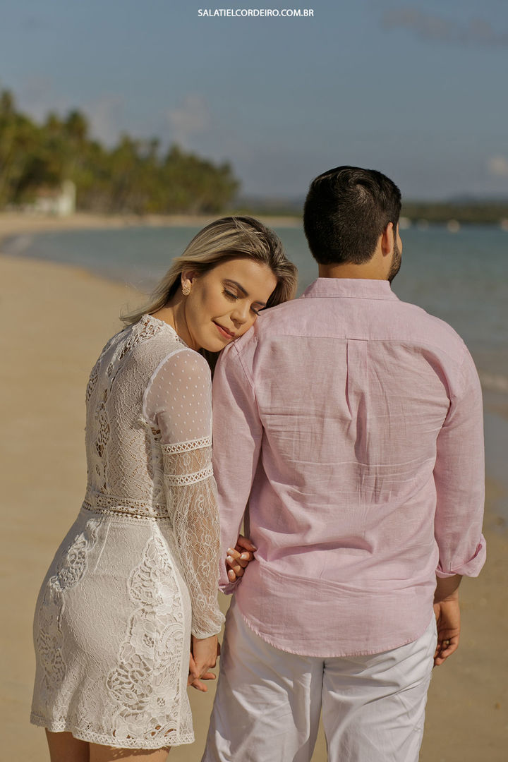 Foto Pré casamento ao nascer do sol na praia de Tamandaré-PE | Wedylla + Samuel Foto Pré casamento ao nascer do sol na praia de Tamandaré-PE | Wedylla + Samuel - Imagem 25