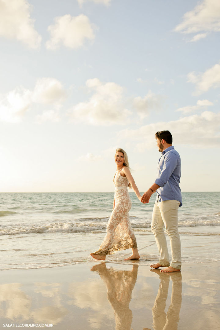 Foto Pré casamento ao nascer do sol na praia de Tamandaré-PE | Wedylla + Samuel Foto Pré casamento ao nascer do sol na praia de Tamandaré-PE | Wedylla + Samuel - Imagem 10