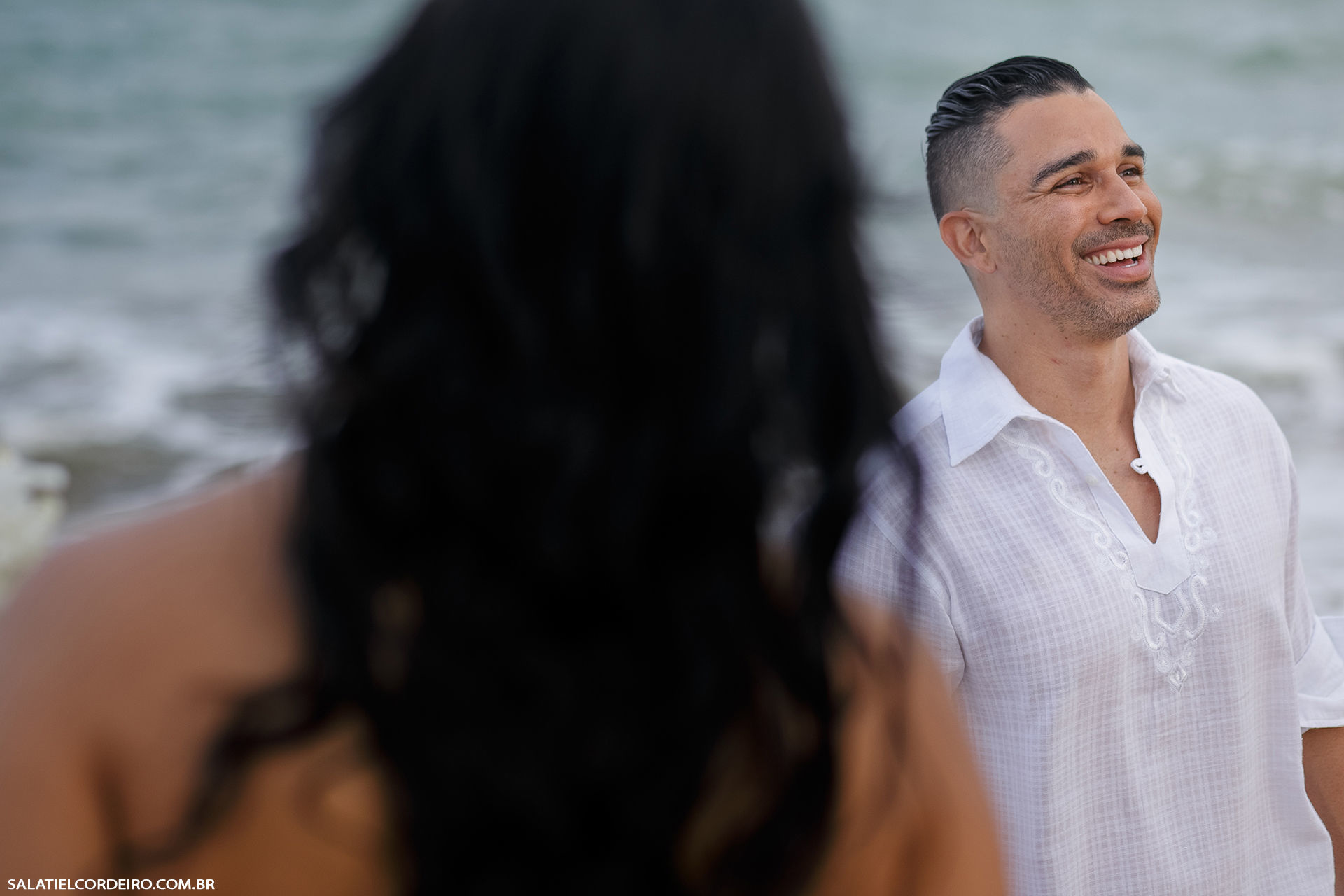 Foto Pré casamento na praia | Synara + Thiago Foto Pré casamento na praia | Synara + Thiago - Imagem 1