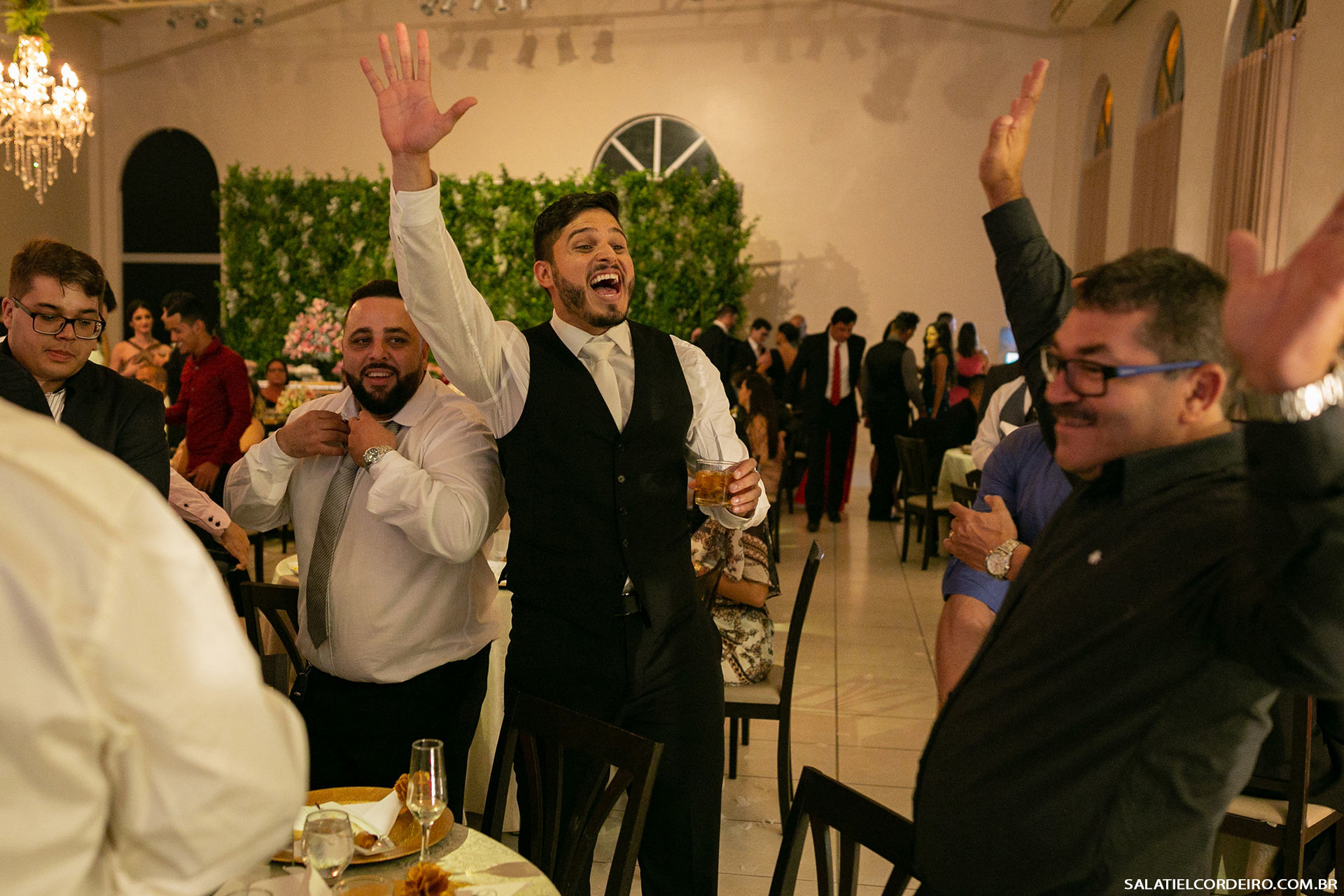 Foto Casamento em Caruaru-PE | Brunna + Eduardo Foto Casamento em Caruaru-PE | Brunna + Eduardo - Imagem 56