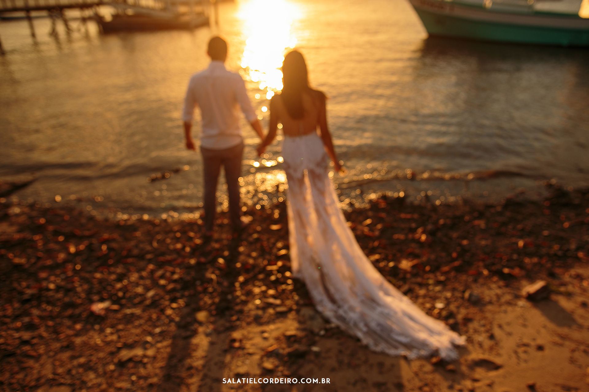 Foto Pré Casamento ao Por do Sol da Praia do Jacaré em João Pessoa | Myllian + Danilo Foto Pré Casamento ao Por do Sol da Praia do Jacaré em João Pessoa | Myllian + Danilo - Imagem 21