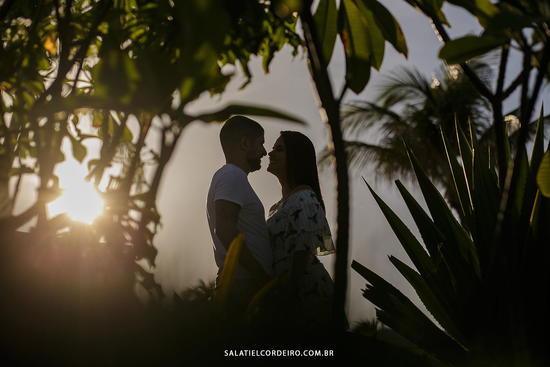 Foto Ensaio de casal na Praia de Pipa em Natal - RN | Nathally + Tiago Foto Ensaio de casal na Praia de Pipa em Natal - RN | Nathally + Tiago - Imagem 11