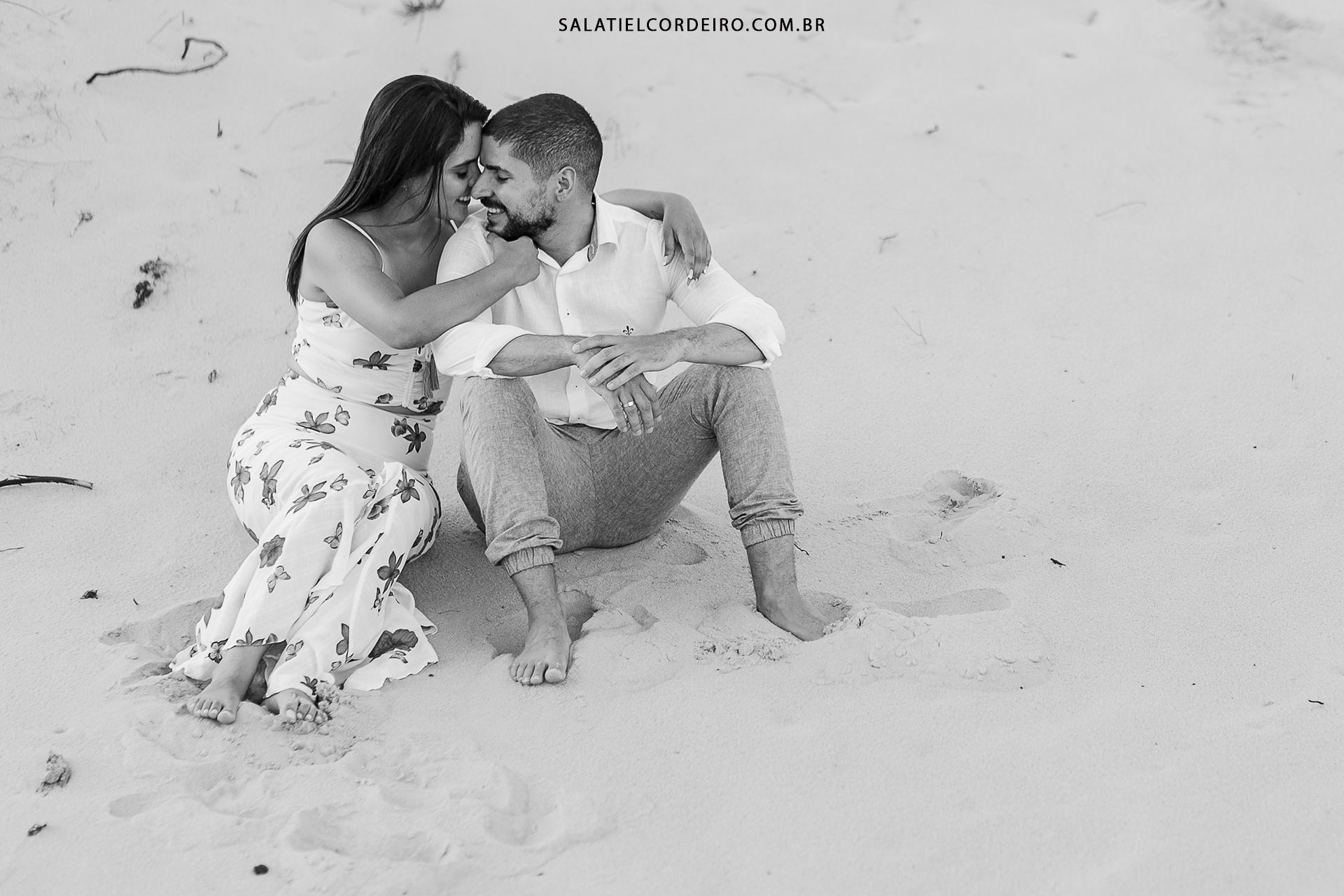 Foto Ensaio de casal na Praia de Pipa em Natal - RN | Nathally + Tiago Foto Ensaio de casal na Praia de Pipa em Natal - RN | Nathally + Tiago - Imagem 53