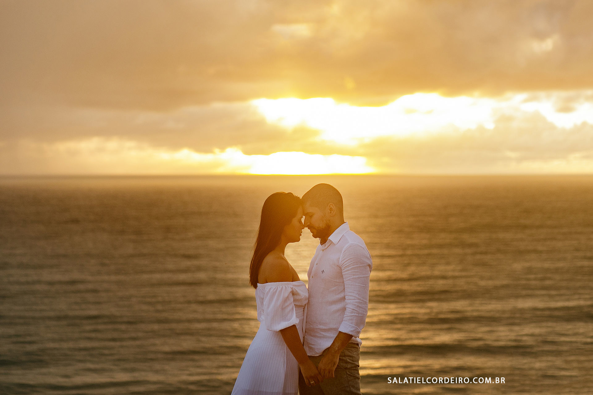 Foto Ensaio de casal na Praia de Pipa em Natal - RN | Nathally + Tiago Foto Ensaio de casal na Praia de Pipa em Natal - RN | Nathally + Tiago - Imagem 33