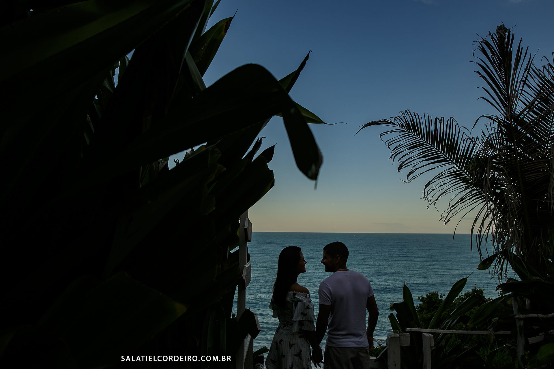 Foto Ensaio de casal na Praia de Pipa em Natal - RN | Nathally + Tiago Foto Ensaio de casal na Praia de Pipa em Natal - RN | Nathally + Tiago - Imagem 22
