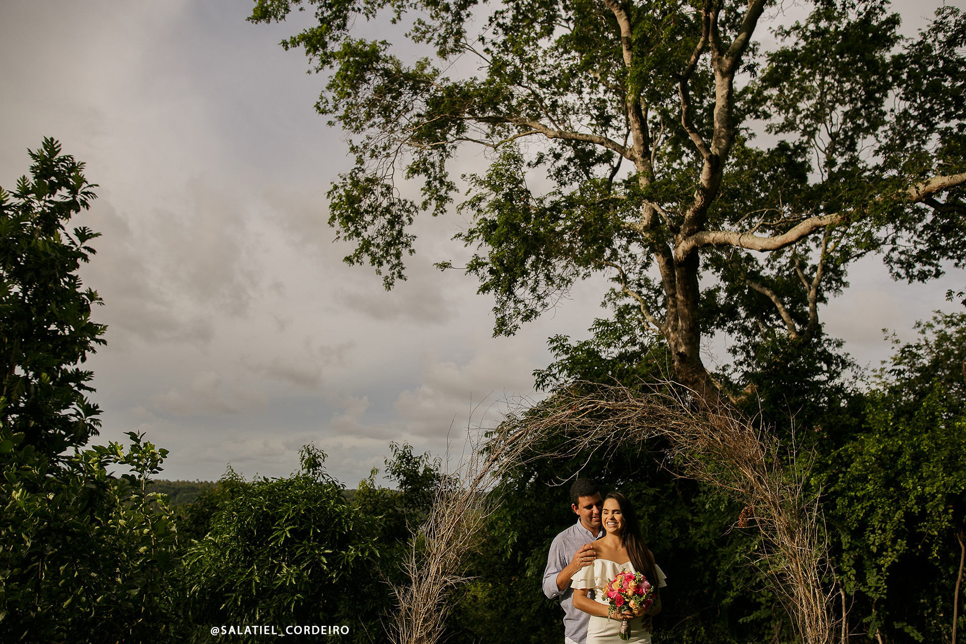 Foto Pré casamento no Recanto das Sucupiras | Layse + Marcelo Foto Pré casamento no Recanto das Sucupiras | Layse + Marcelo - Imagem 8