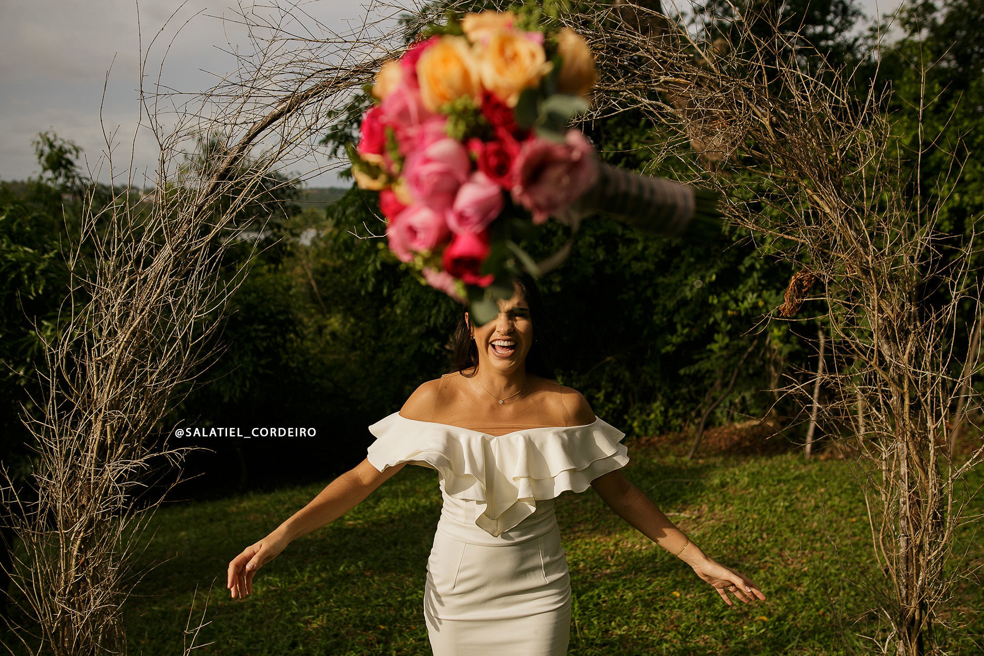 Foto Pré casamento no Recanto das Sucupiras | Layse + Marcelo Foto Pré casamento no Recanto das Sucupiras | Layse + Marcelo - Imagem 7