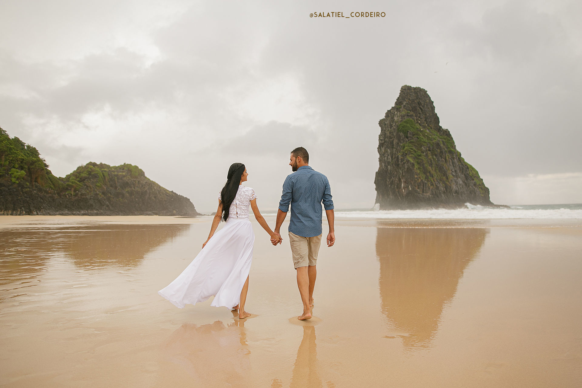 Foto Pré casamento em Fernando de Noronha | Lu + Rodrigo Foto Pré casamento em Fernando de Noronha | Lu + Rodrigo - Imagem 1