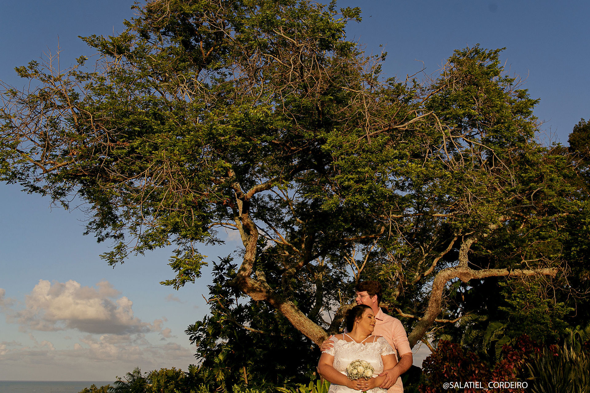 Foto Ensaio pré casamento no Recanto das Sucupiras | Isadora + Filipe Foto Ensaio pré casamento no Recanto das Sucupiras | Isadora + Filipe - Imagem 23