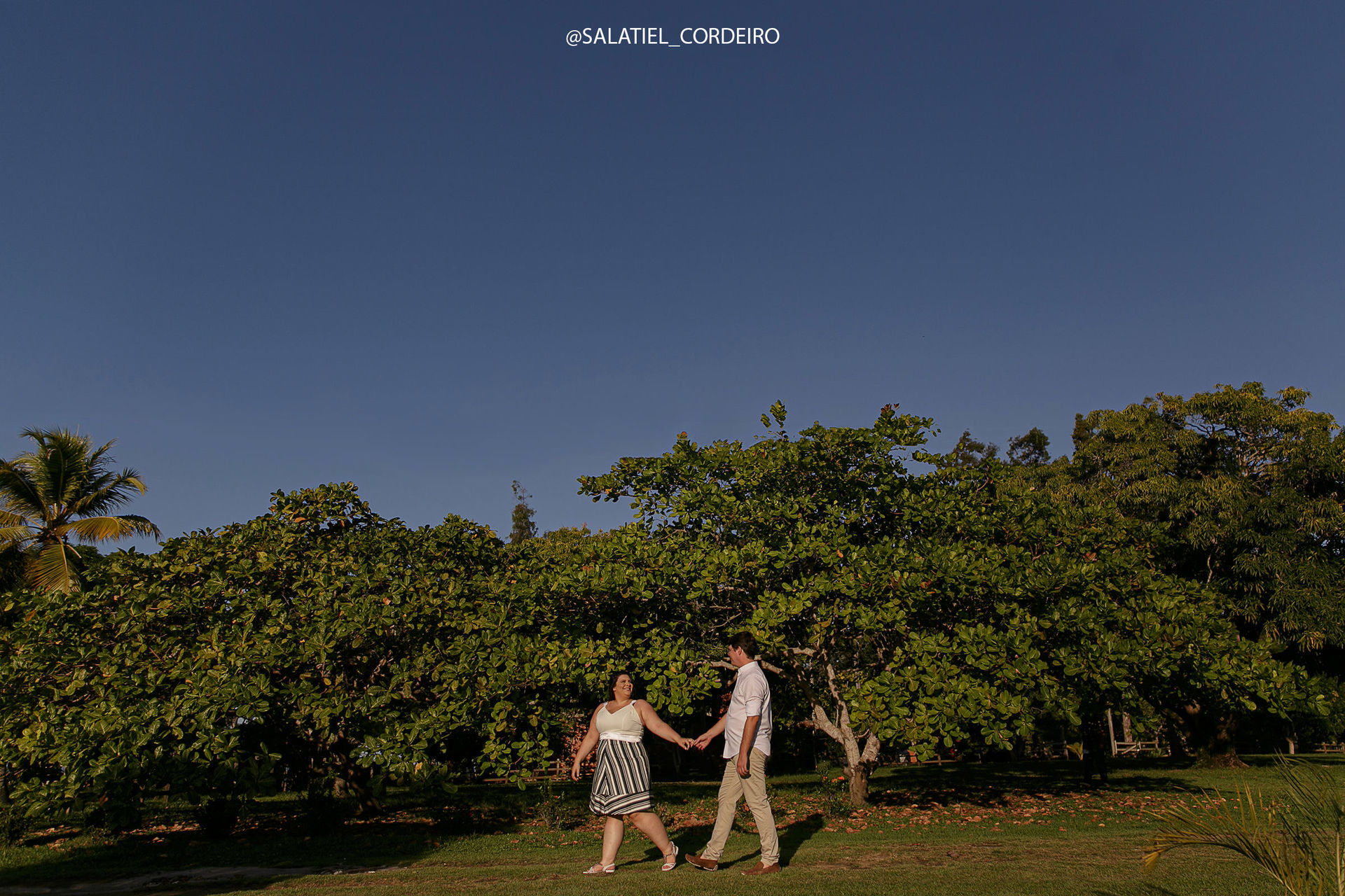 Foto Ensaio pré casamento no Recanto das Sucupiras | Isadora + Filipe Foto Ensaio pré casamento no Recanto das Sucupiras | Isadora + Filipe - Imagem 15