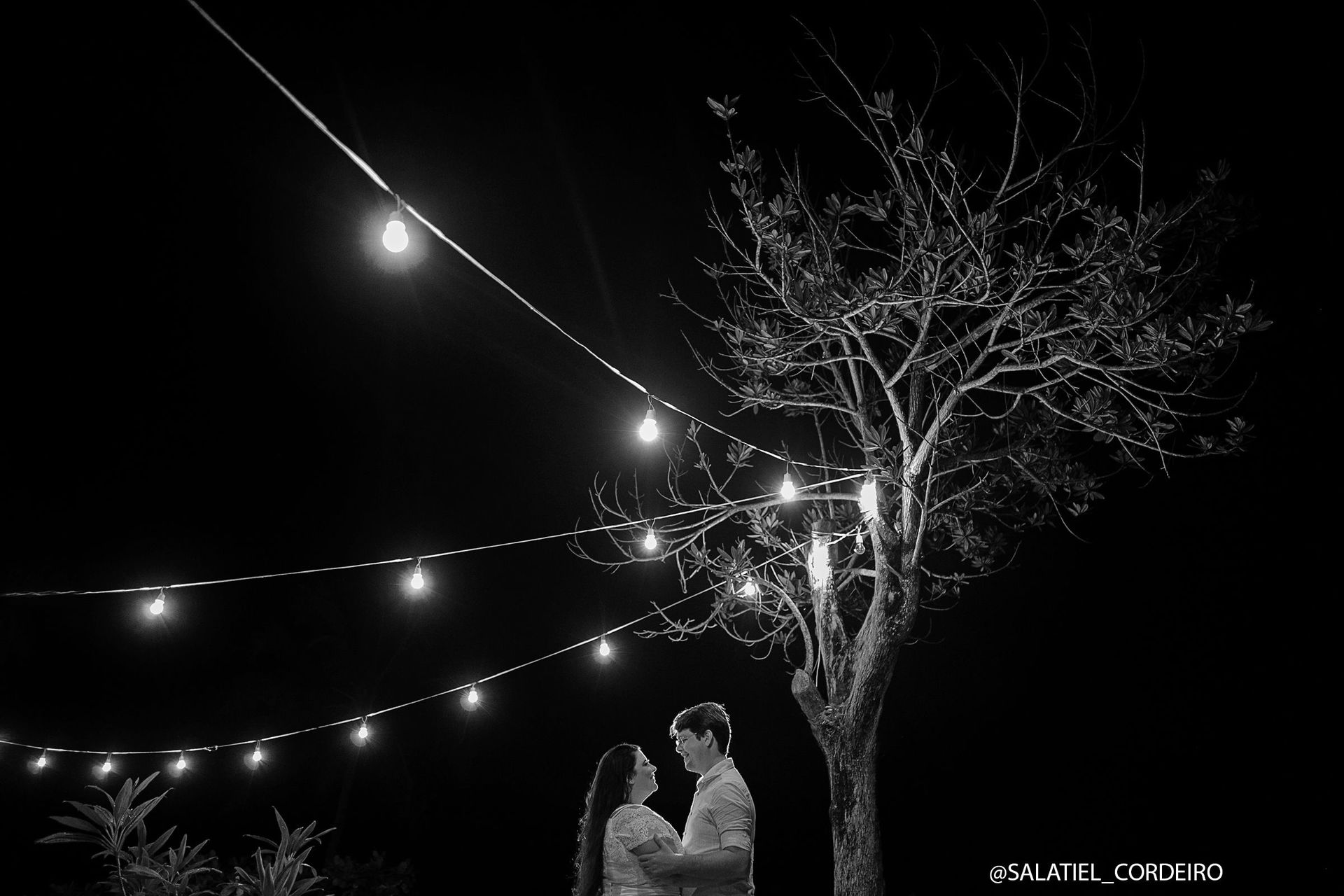Foto Ensaio pré casamento no Recanto das Sucupiras | Isadora + Filipe Foto Ensaio pré casamento no Recanto das Sucupiras | Isadora + Filipe - Imagem 33