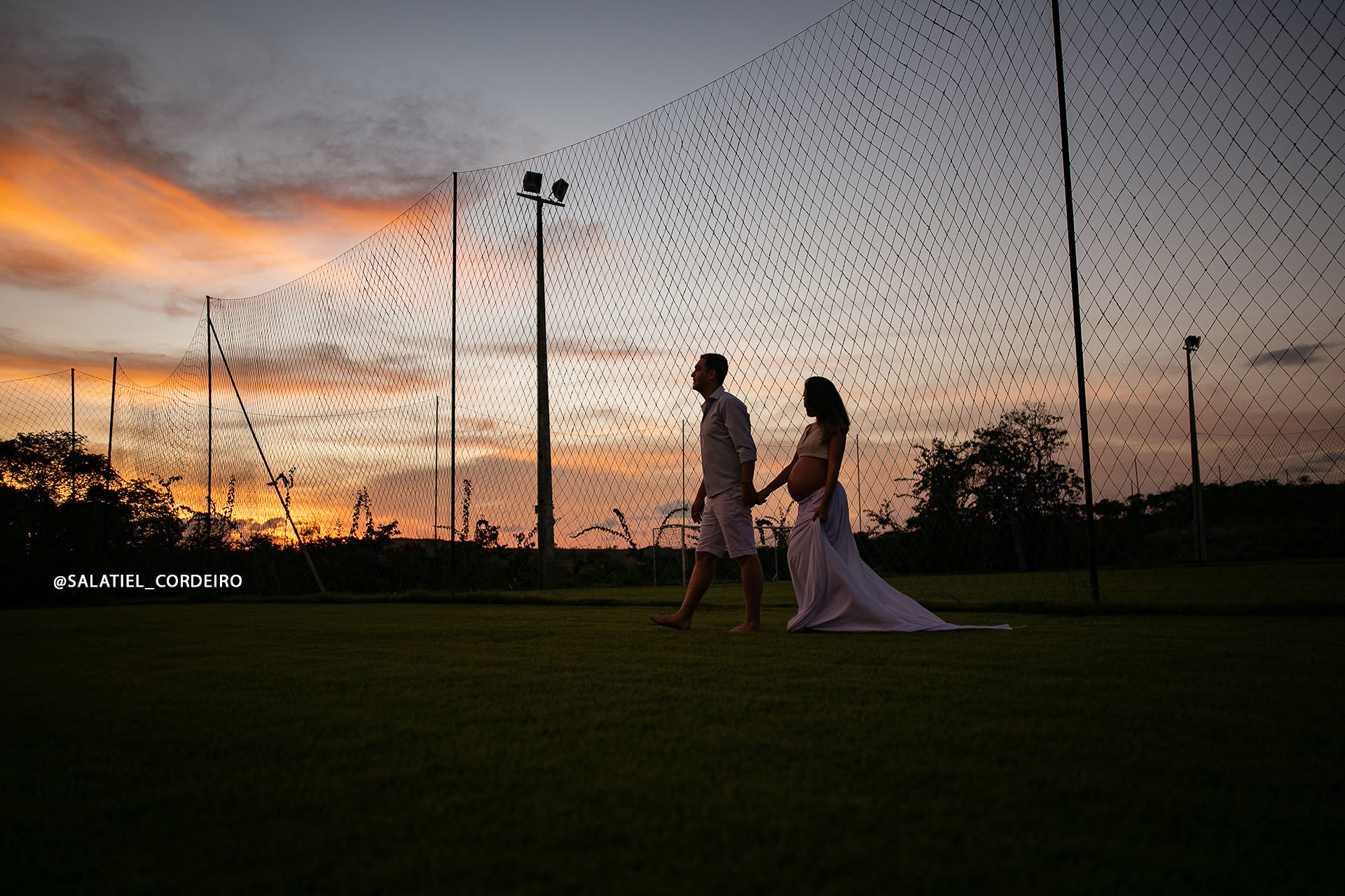 Foto Ensaio de gestante no pôr do sol de Caruaru - Simone + Alisson Foto Ensaio de gestante no pôr do sol de Caruaru - Simone + Alisson - Imagem 29