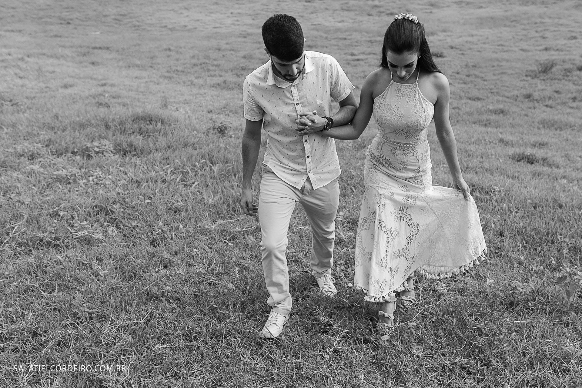 Foto Fotos de Noivado ao Ar Livre em Caruaru | Millena + Luiz Foto Fotos de Noivado ao Ar Livre em Caruaru | Millena + Luiz - Imagem 25
