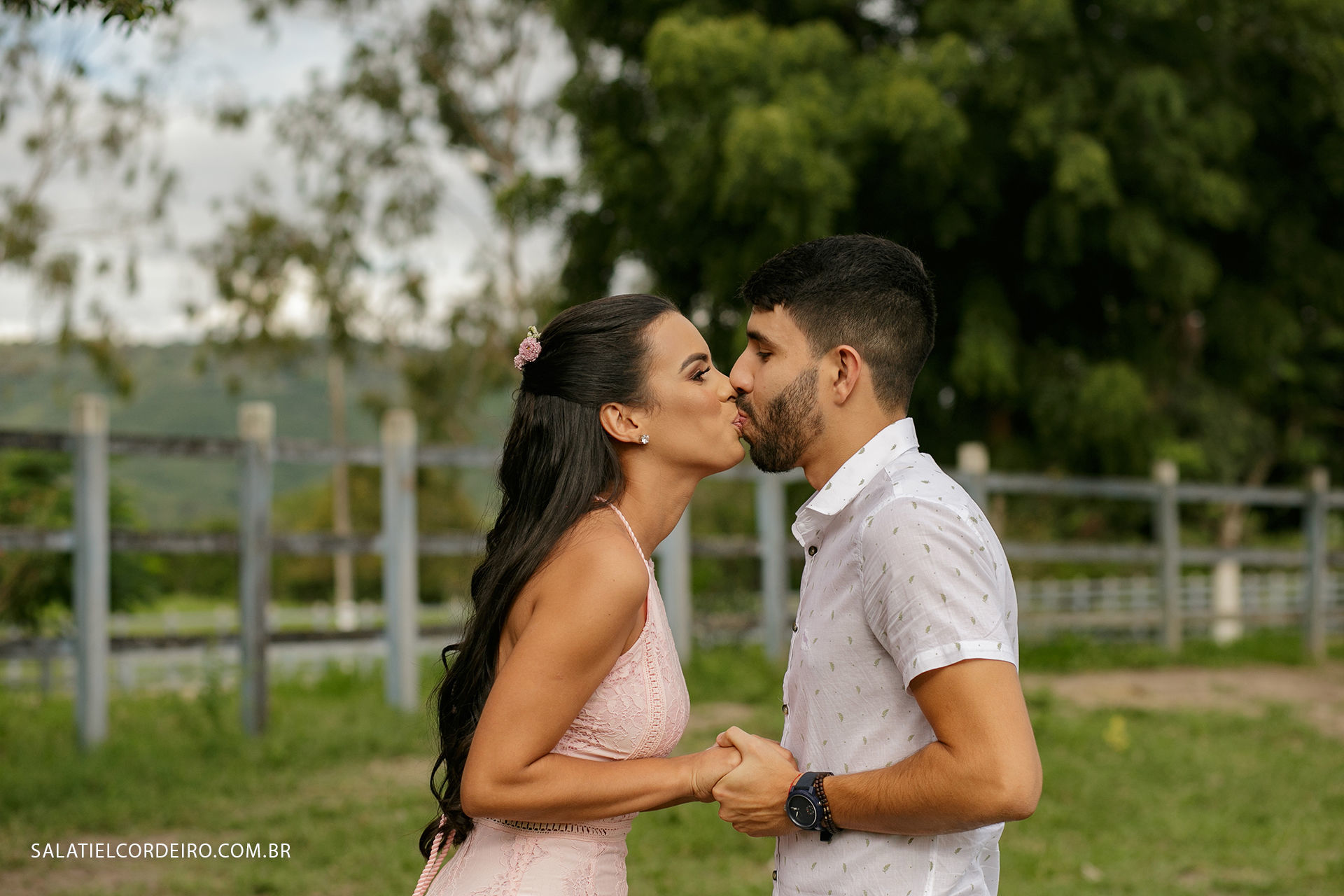 Foto Fotos de Noivado ao Ar Livre em Caruaru | Millena + Luiz Foto Fotos de Noivado ao Ar Livre em Caruaru | Millena + Luiz - Imagem 19