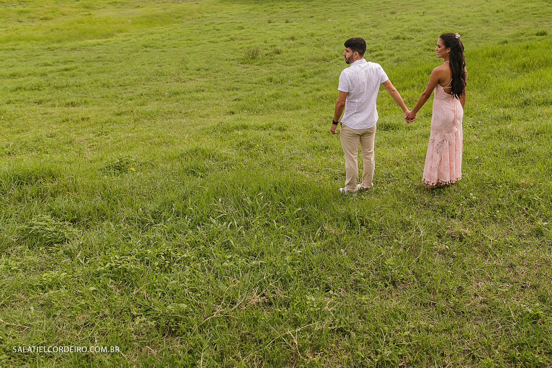 Foto Fotos de Noivado ao Ar Livre em Caruaru | Millena + Luiz Foto Fotos de Noivado ao Ar Livre em Caruaru | Millena + Luiz - Imagem 22