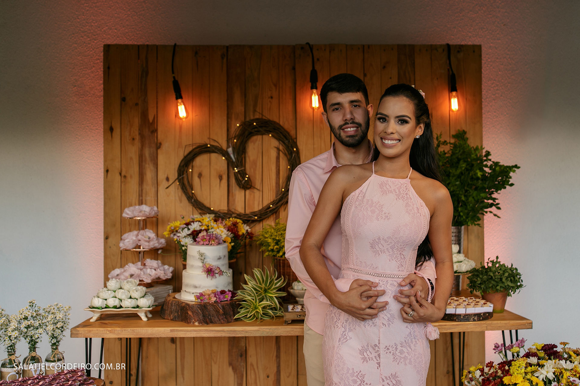 Foto Fotos de Noivado ao Ar Livre em Caruaru | Millena + Luiz Foto Fotos de Noivado ao Ar Livre em Caruaru | Millena + Luiz - Imagem 56