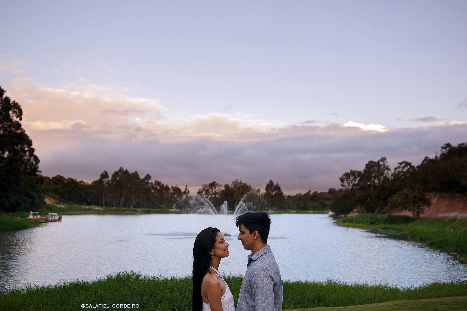 Foto Pré Wedding em Garanhuns-PE | Wanderlleya + Felipe Foto Pré Wedding em Garanhuns-PE | Wanderlleya + Felipe - Imagem 26