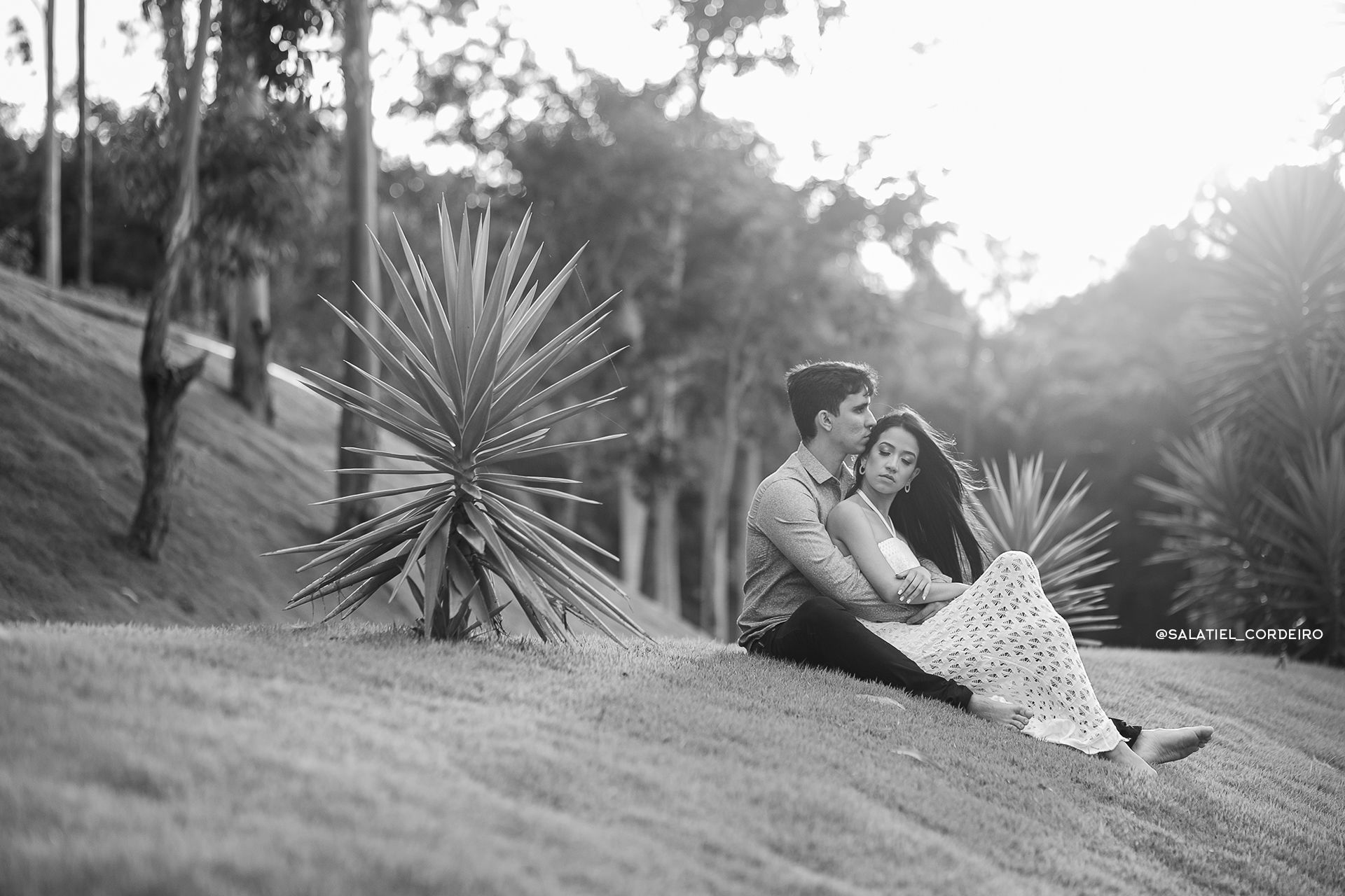 Foto Pré Wedding em Garanhuns-PE | Wanderlleya + Felipe Foto Pré Wedding em Garanhuns-PE | Wanderlleya + Felipe - Imagem 16