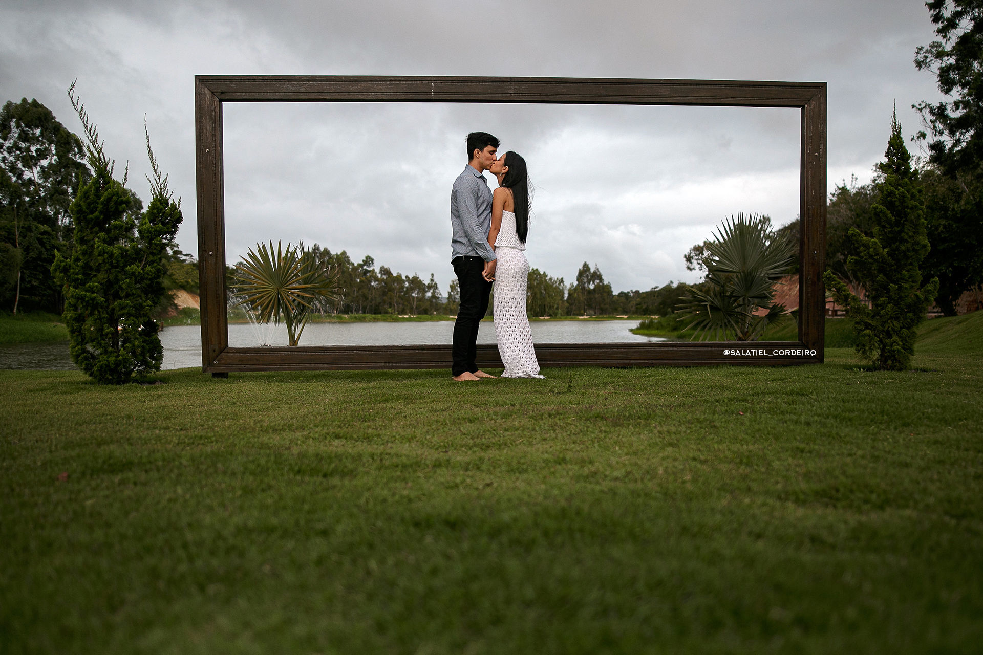 Foto Pré Wedding em Garanhuns-PE | Wanderlleya + Felipe Foto Pré Wedding em Garanhuns-PE | Wanderlleya + Felipe - Imagem 31
