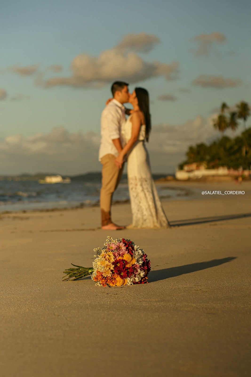 Foto Ensaio pré wedding da Taysa e do Müller em maragogi e na praia dos carneiros Foto Ensaio pré wedding da Taysa e do Müller em maragogi e na praia dos carneiros - Imagem 8