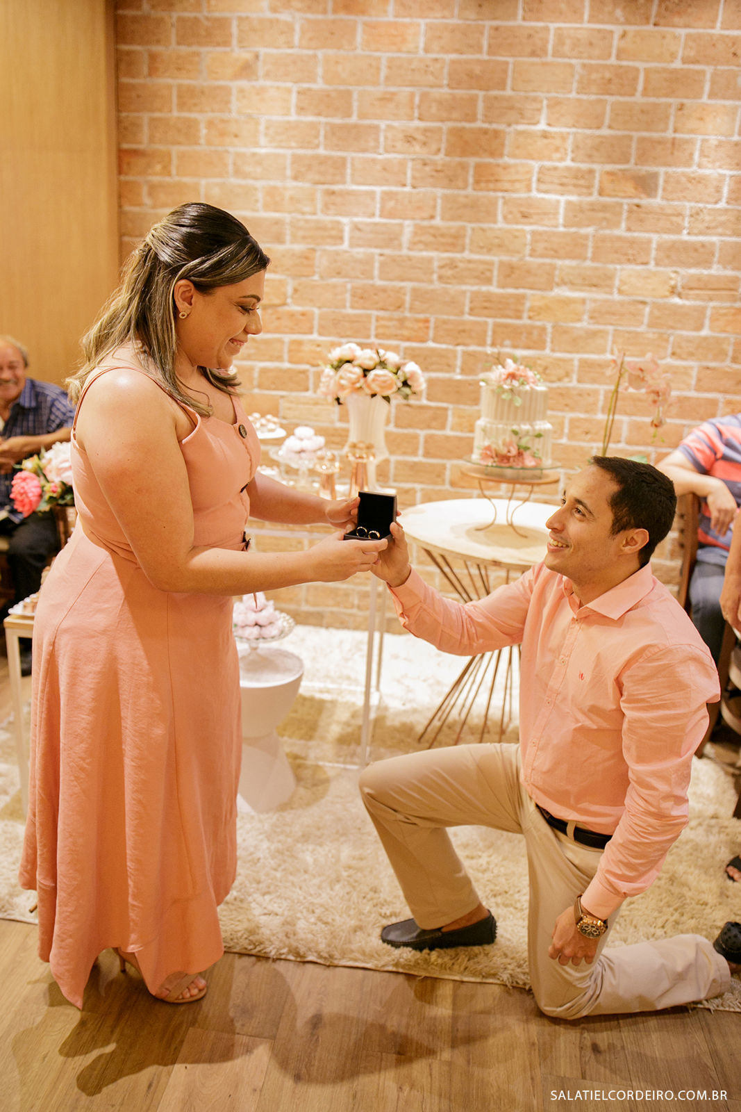 Foto Fotografias do Noivado em Recife da Rafaela e do Ítalo Foto Fotografias do Noivado em Recife da Rafaela e do Ítalo - Imagem 24