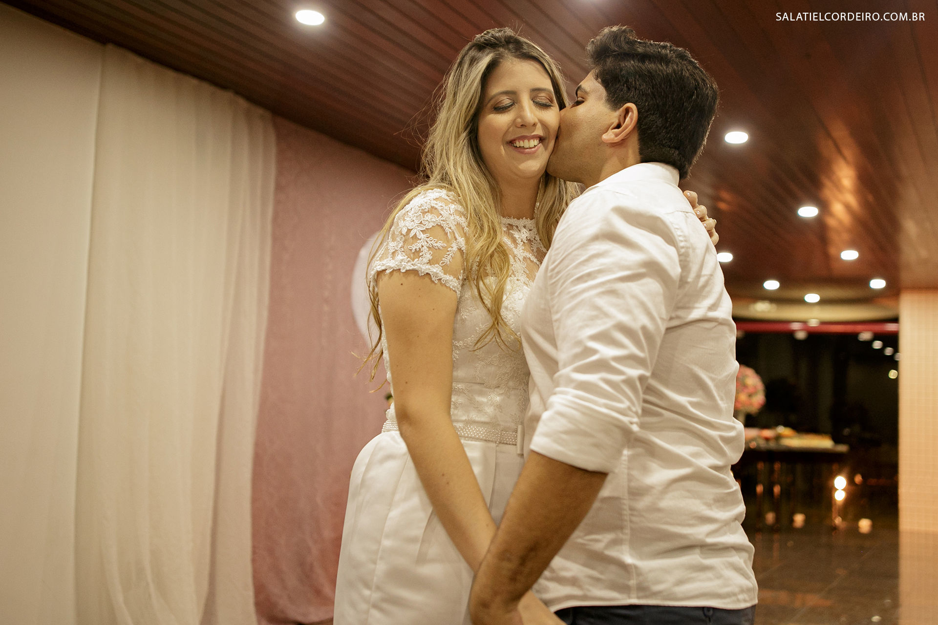 Foto Noivado da Laís e do Adiclênio em Caruaru Foto Noivado da Laís e do Adiclênio em Caruaru - Imagem 40