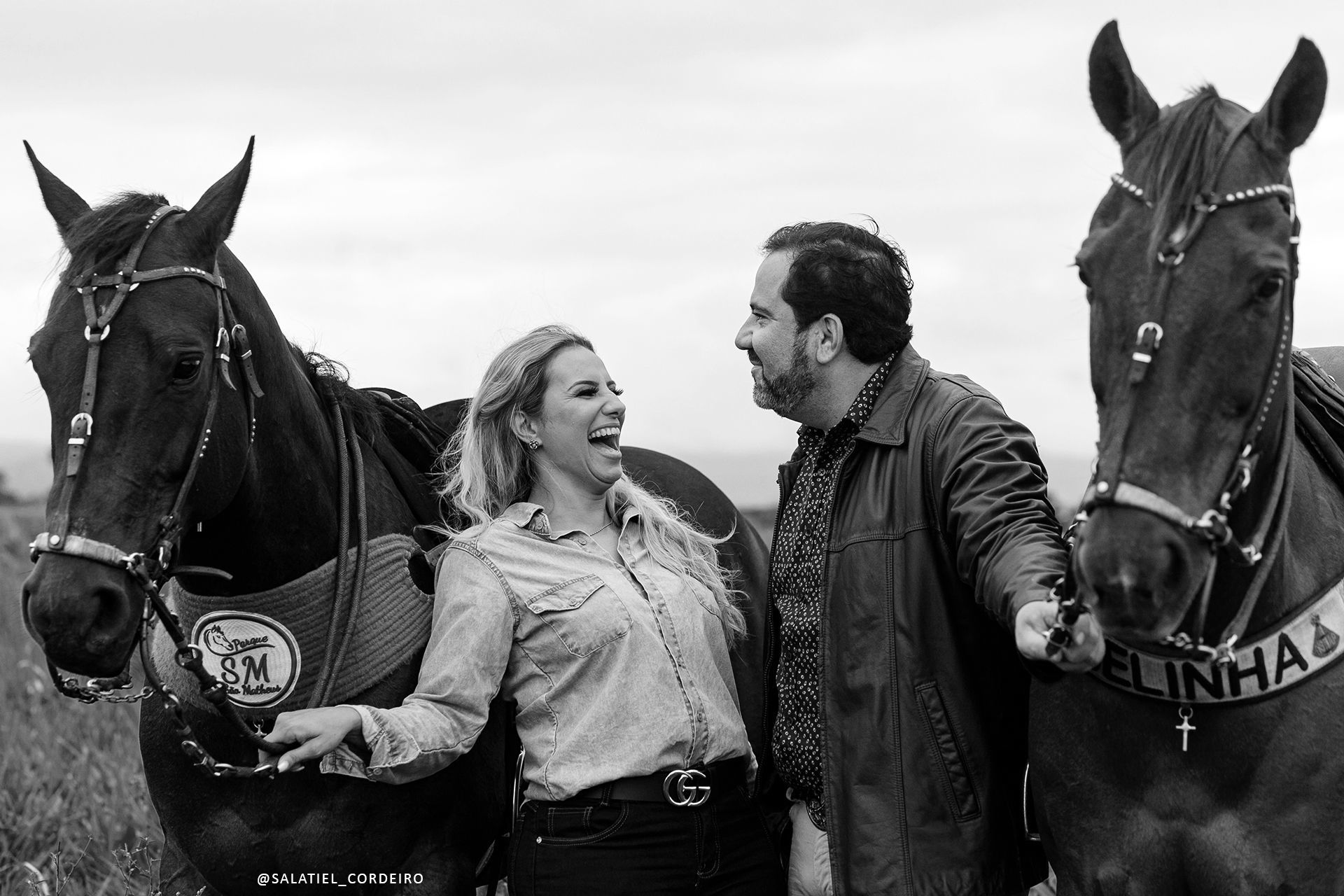 Foto Ensaio pré casamento com cavalos em Caruaru da Lidiane e do Júnior Foto Ensaio pré casamento com cavalos em Caruaru da Lidiane e do Júnior - Imagem 27