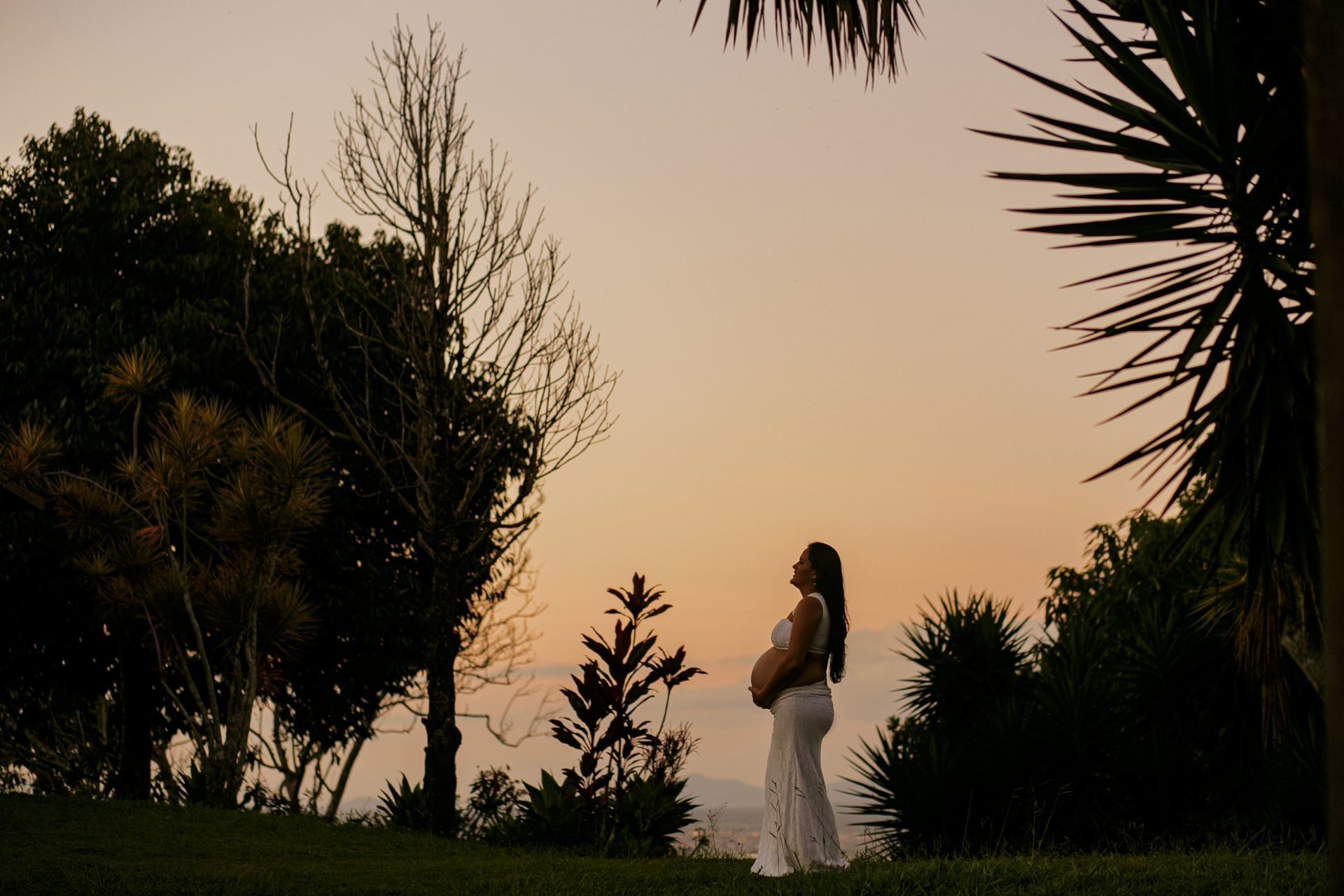 Foto Fotografias de gestante da Gisele e do João Paulo no Sítio Shekinah em Caruaru Foto Fotografias de gestante da Gisele e do João Paulo no Sítio Shekinah em Caruaru - Imagem 20