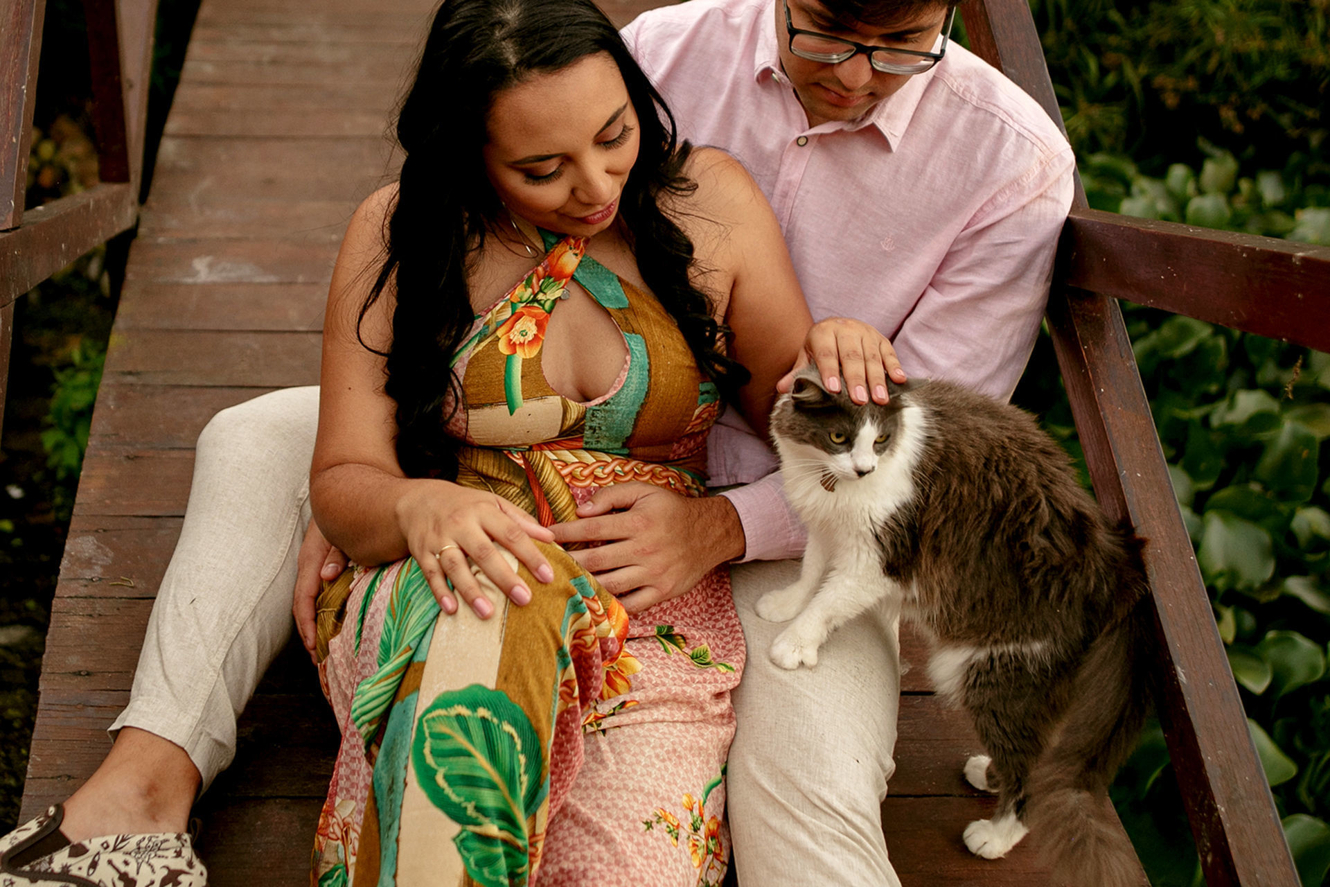 Foto Ensaio de casal com cachorros em Caruaru da Bianca e do Will Foto Ensaio de casal com cachorros em Caruaru da Bianca e do Will - Imagem 32