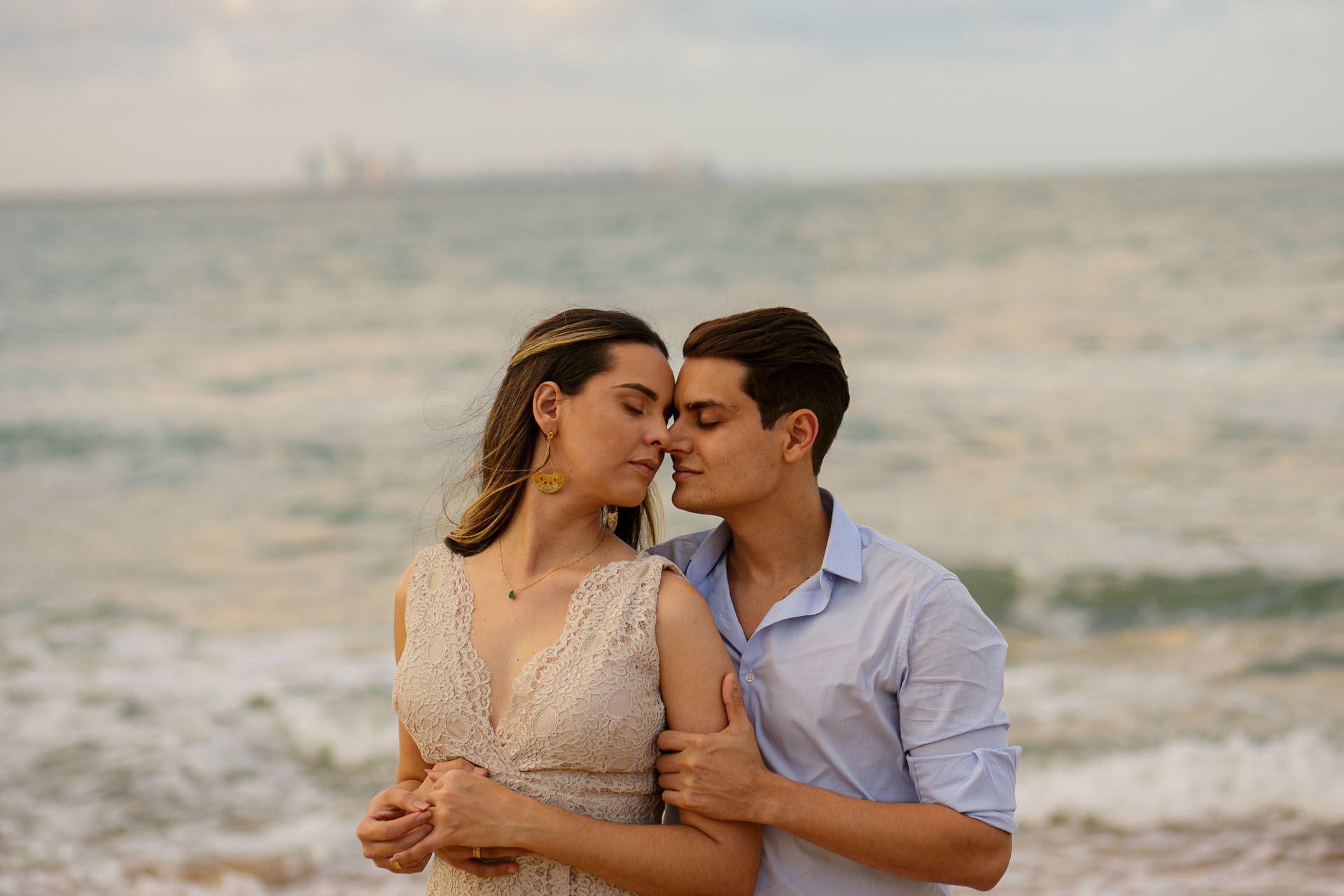 Foto Ensaio pré casamento na praia do Paiva da Lucy e do Rodrigo Foto Ensaio pré casamento na praia do Paiva da Lucy e do Rodrigo - Imagem 16