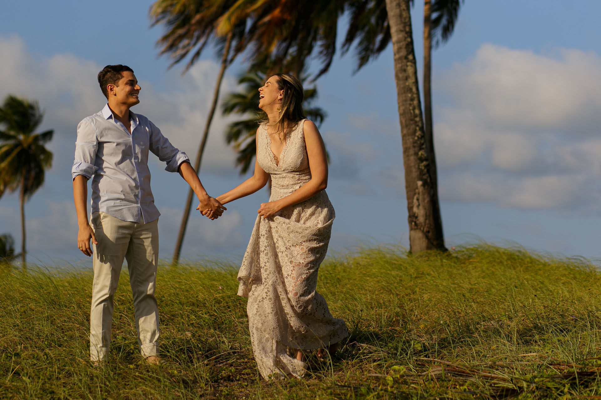Foto Ensaio pré casamento na praia do Paiva da Lucy e do Rodrigo Foto Ensaio pré casamento na praia do Paiva da Lucy e do Rodrigo - Imagem 6