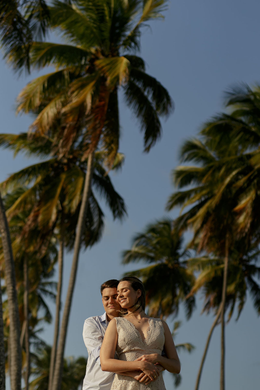 Foto Ensaio pré casamento na praia do Paiva da Lucy e do Rodrigo Foto Ensaio pré casamento na praia do Paiva da Lucy e do Rodrigo - Imagem 1