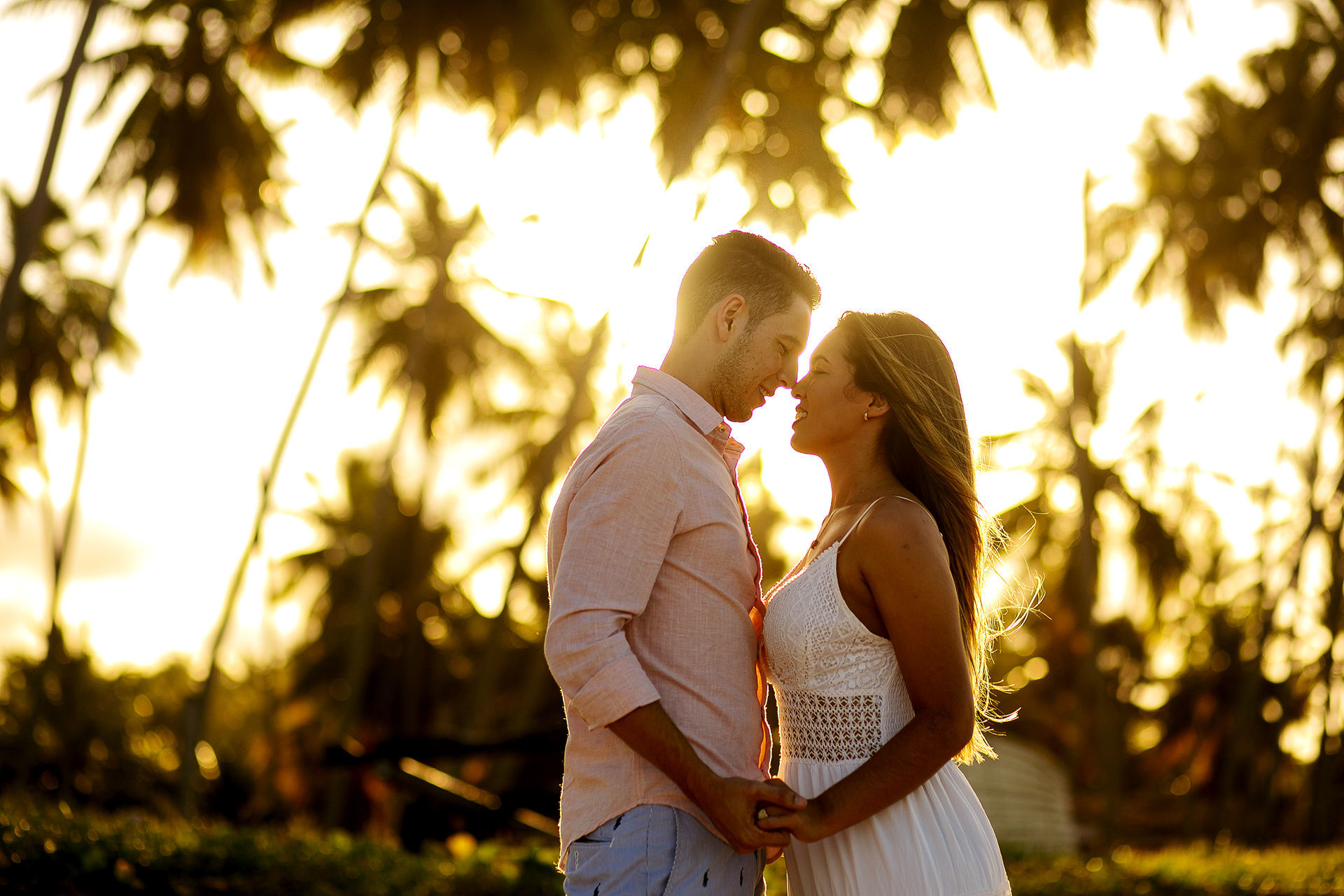 Foto Ensaio de pré casamento da Cecília e do Matheus na praia dos Carneiros Foto Ensaio de pré casamento da Cecília e do Matheus na praia dos Carneiros - Imagem 17