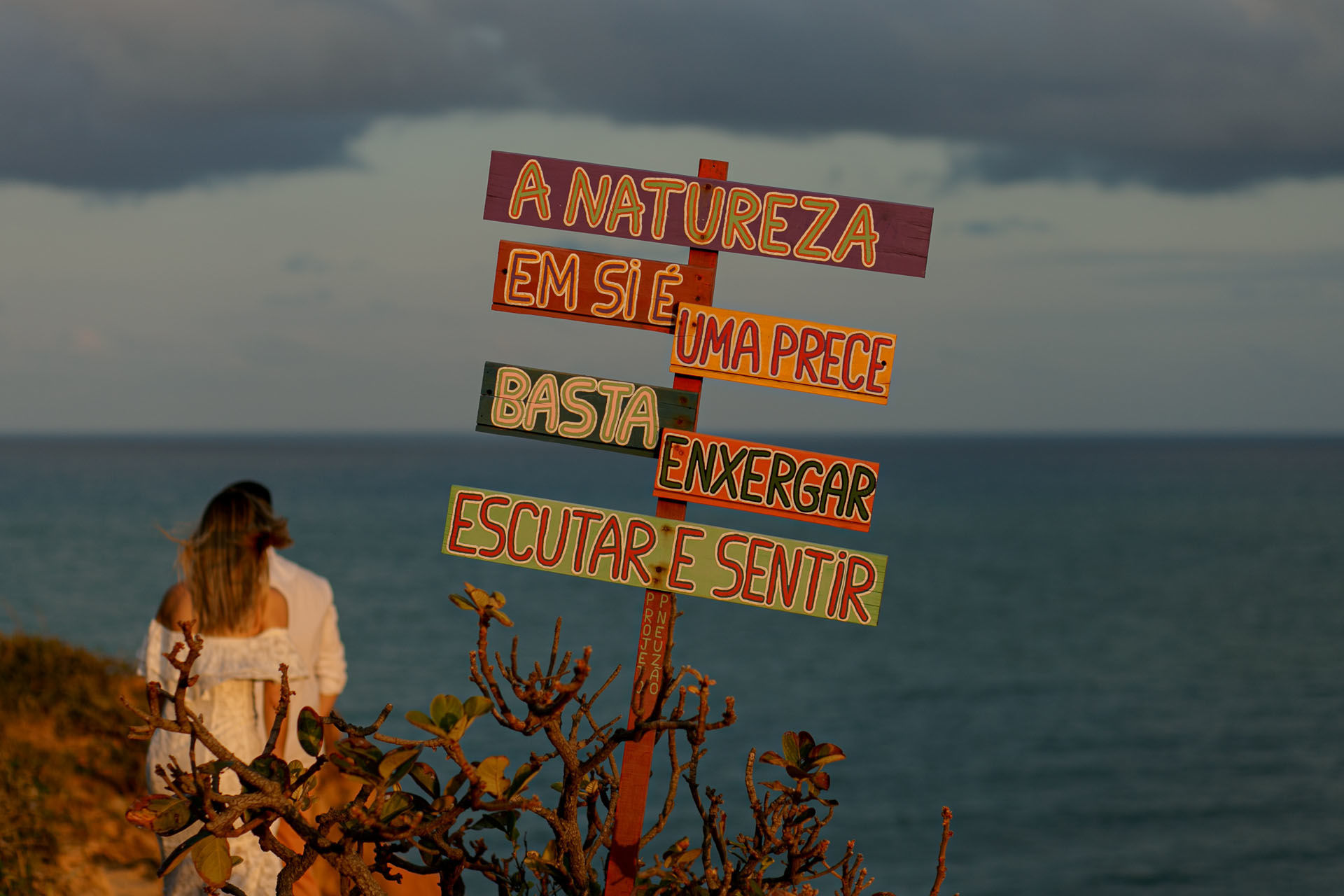 Foto Ensaio pré casamento da Natália e do Renato na praia de Tambaba em João Pessoa Foto Ensaio pré casamento da Natália e do Renato na praia de Tambaba em João Pessoa - Imagem 17