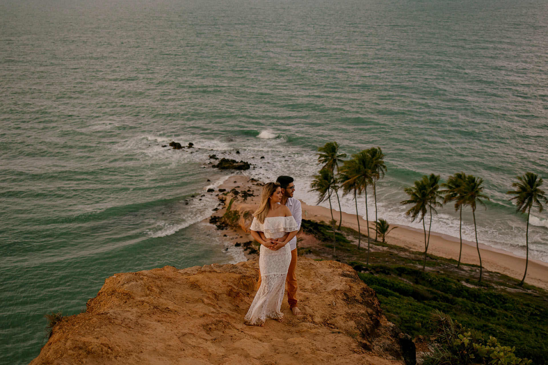 Foto Ensaio pré casamento da Natália e do Renato na praia de Tambaba em João Pessoa Foto Ensaio pré casamento da Natália e do Renato na praia de Tambaba em João Pessoa - Imagem 23