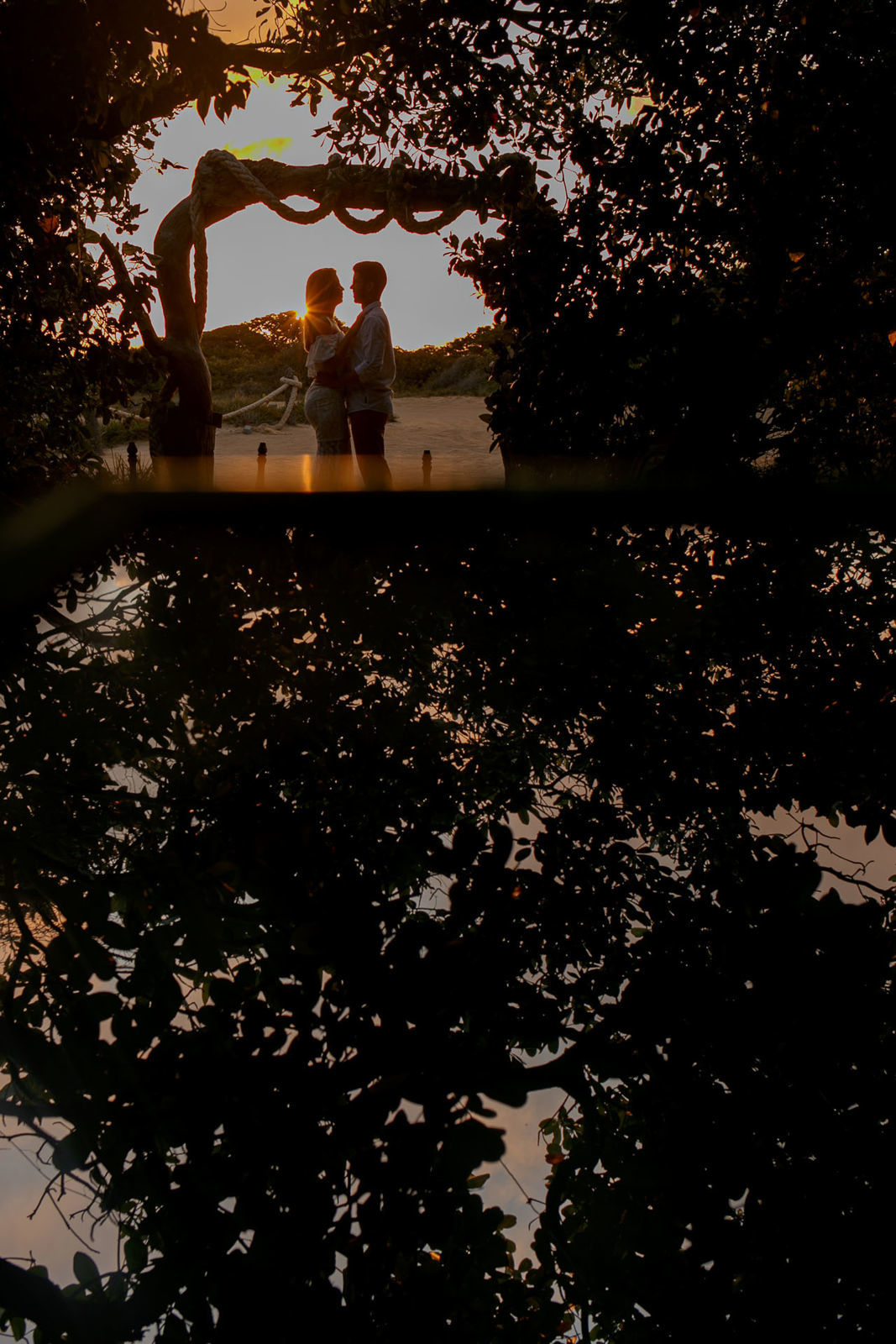 Foto Ensaio pré casamento da Natália e do Renato na praia de Tambaba em João Pessoa Foto Ensaio pré casamento da Natália e do Renato na praia de Tambaba em João Pessoa - Imagem 20