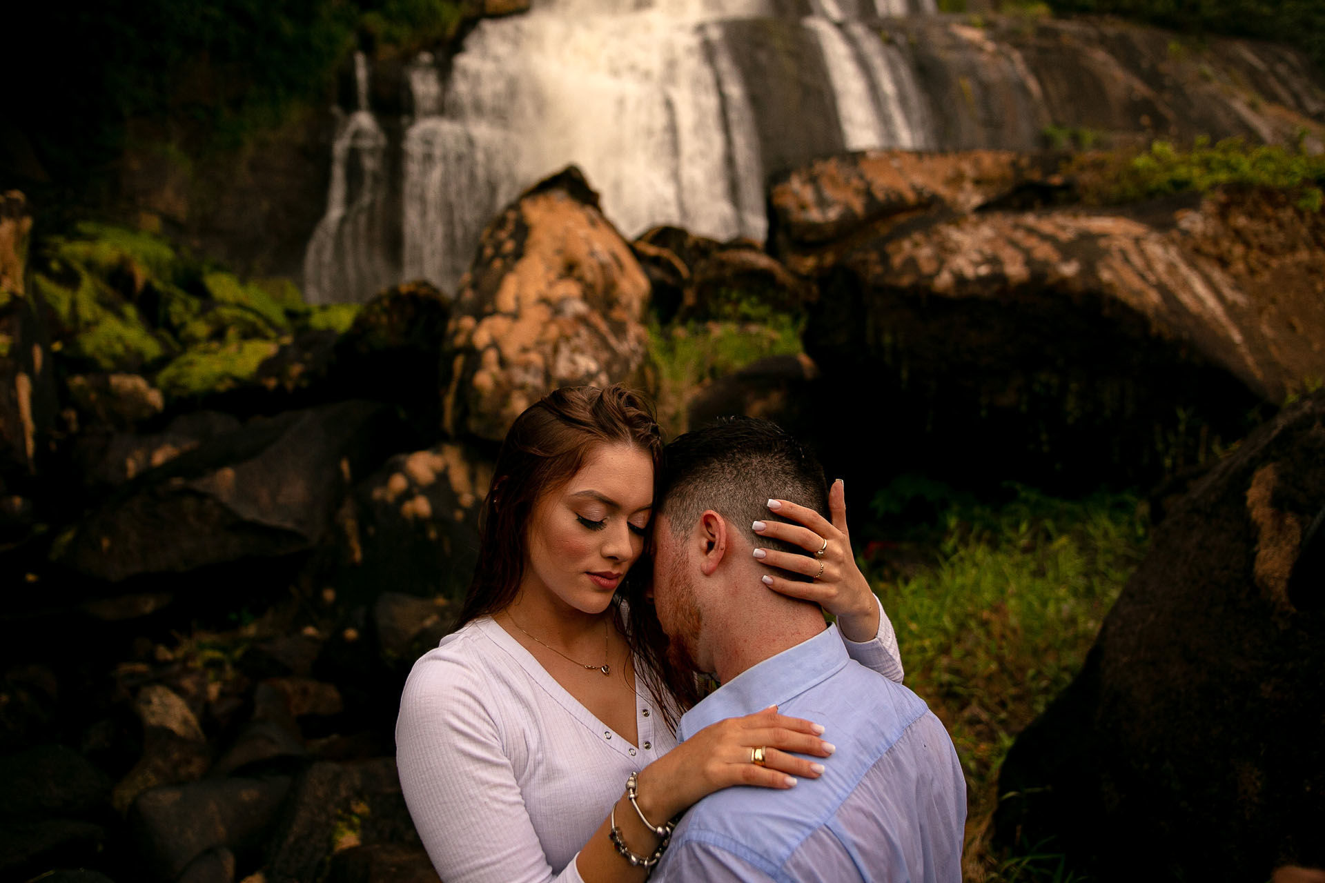 Foto Ensaio de casal pré-wedding em Cachoeira de Pernambuco | Bianca + Filipe Foto Ensaio de casal pré-wedding em Cachoeira de Pernambuco | Bianca + Filipe - Imagem 32