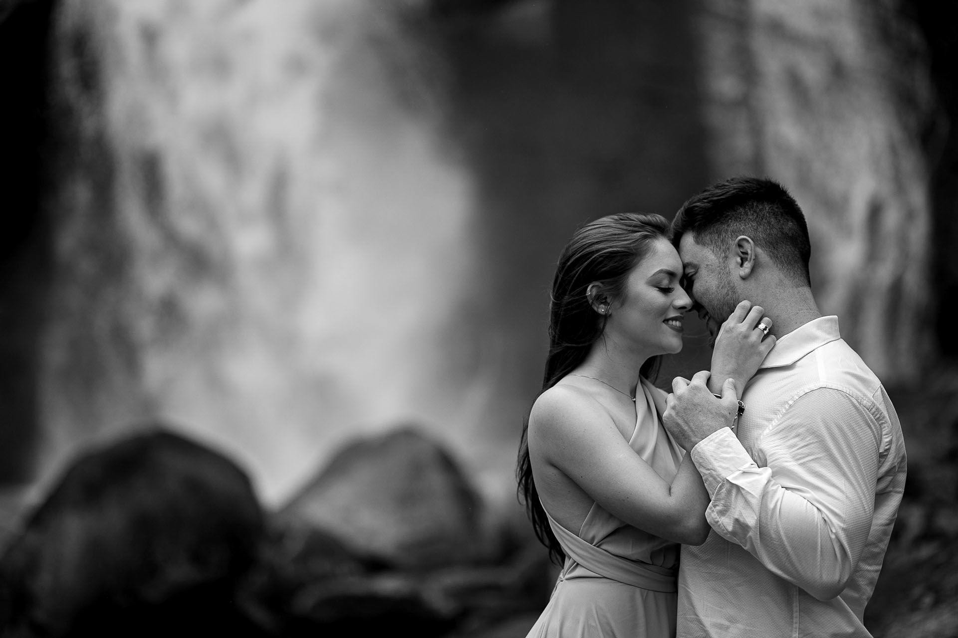 Foto Ensaio de casal pré-wedding em Cachoeira de Pernambuco | Bianca + Filipe Foto Ensaio de casal pré-wedding em Cachoeira de Pernambuco | Bianca + Filipe - Imagem 11