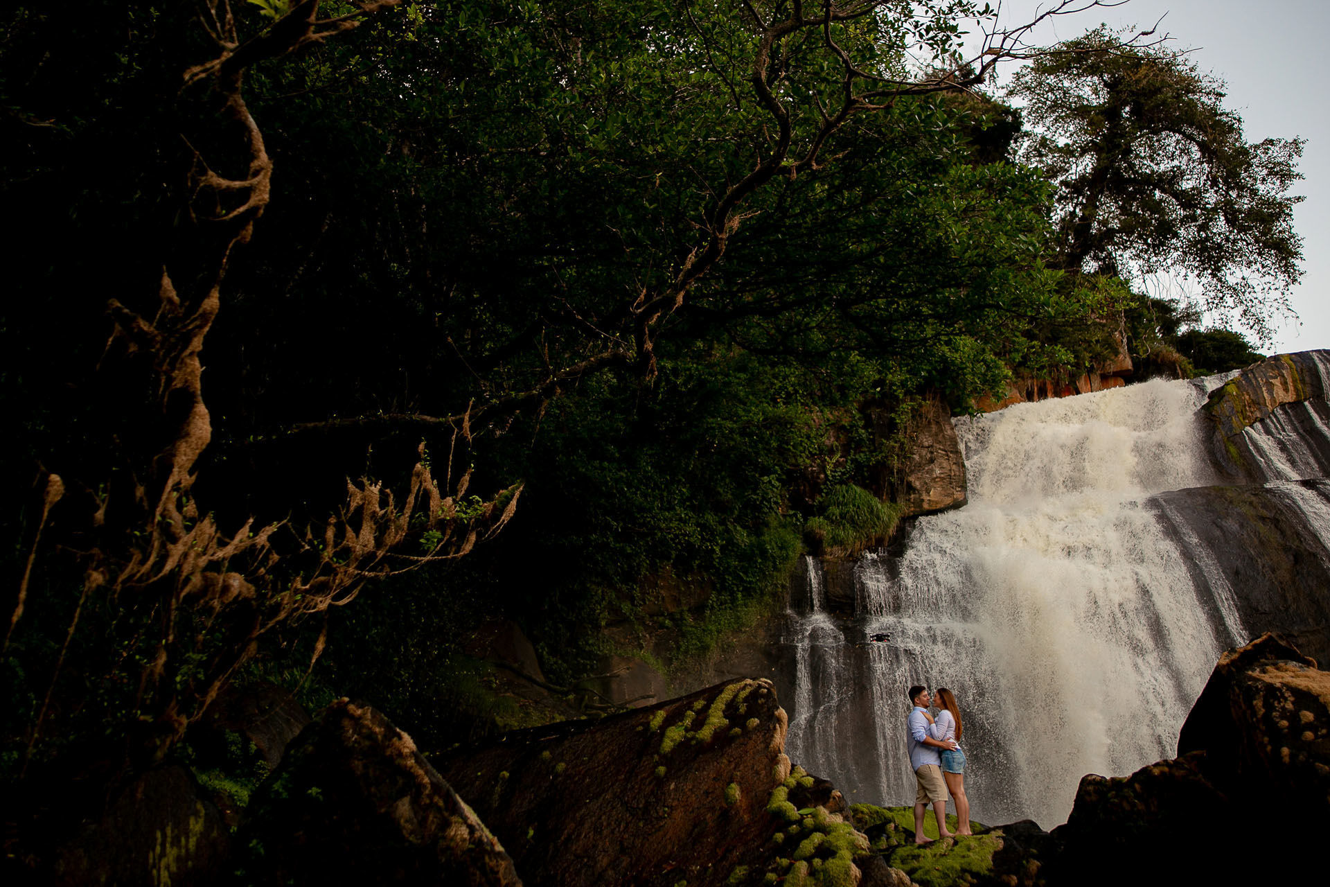 Foto Ensaio de casal pré-wedding em Cachoeira de Pernambuco | Bianca + Filipe Foto Ensaio de casal pré-wedding em Cachoeira de Pernambuco | Bianca + Filipe - Imagem 24