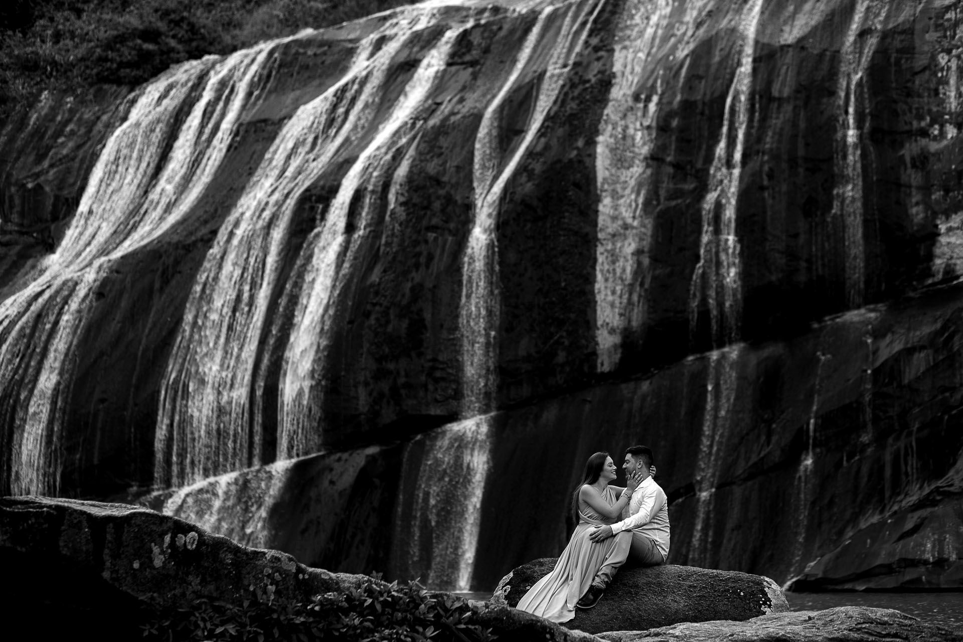 Foto Ensaio de casal pré-wedding em Cachoeira de Pernambuco | Bianca + Filipe Foto Ensaio de casal pré-wedding em Cachoeira de Pernambuco | Bianca + Filipe - Imagem 8
